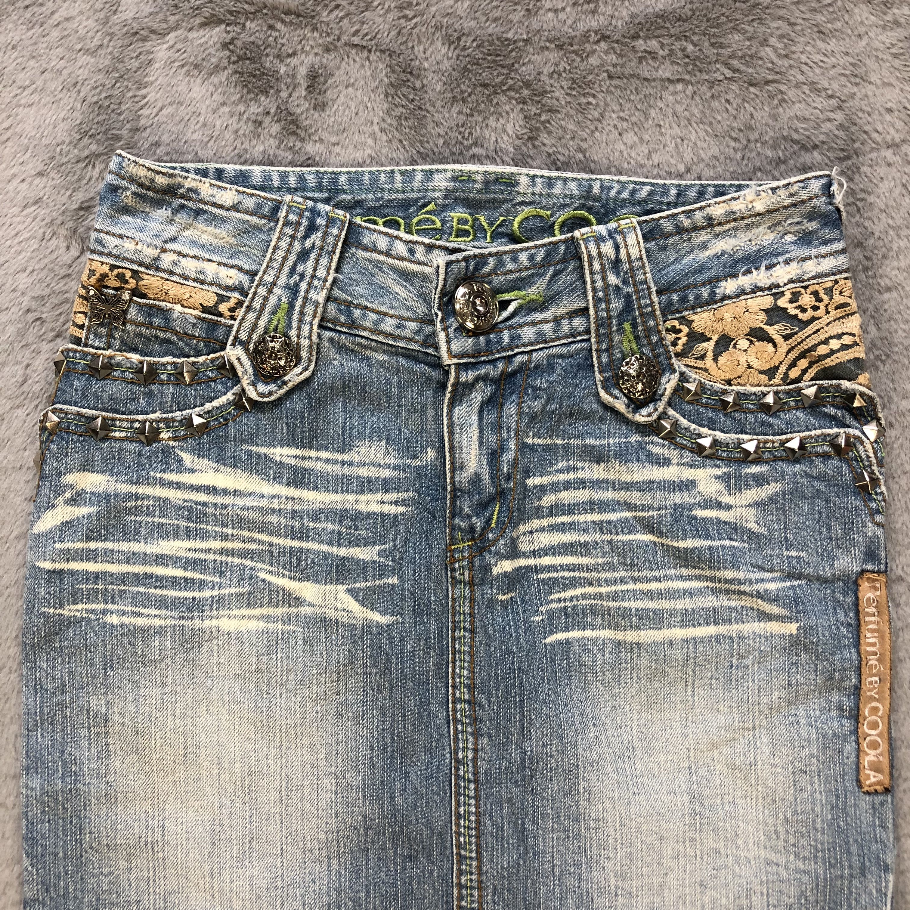 Japanese Brand PERFUME BY COOLA LIGHT WASH JEANS SKIRTS #6912-96 Size 26" / US 2 / IT 38 - 5 Thumbnail