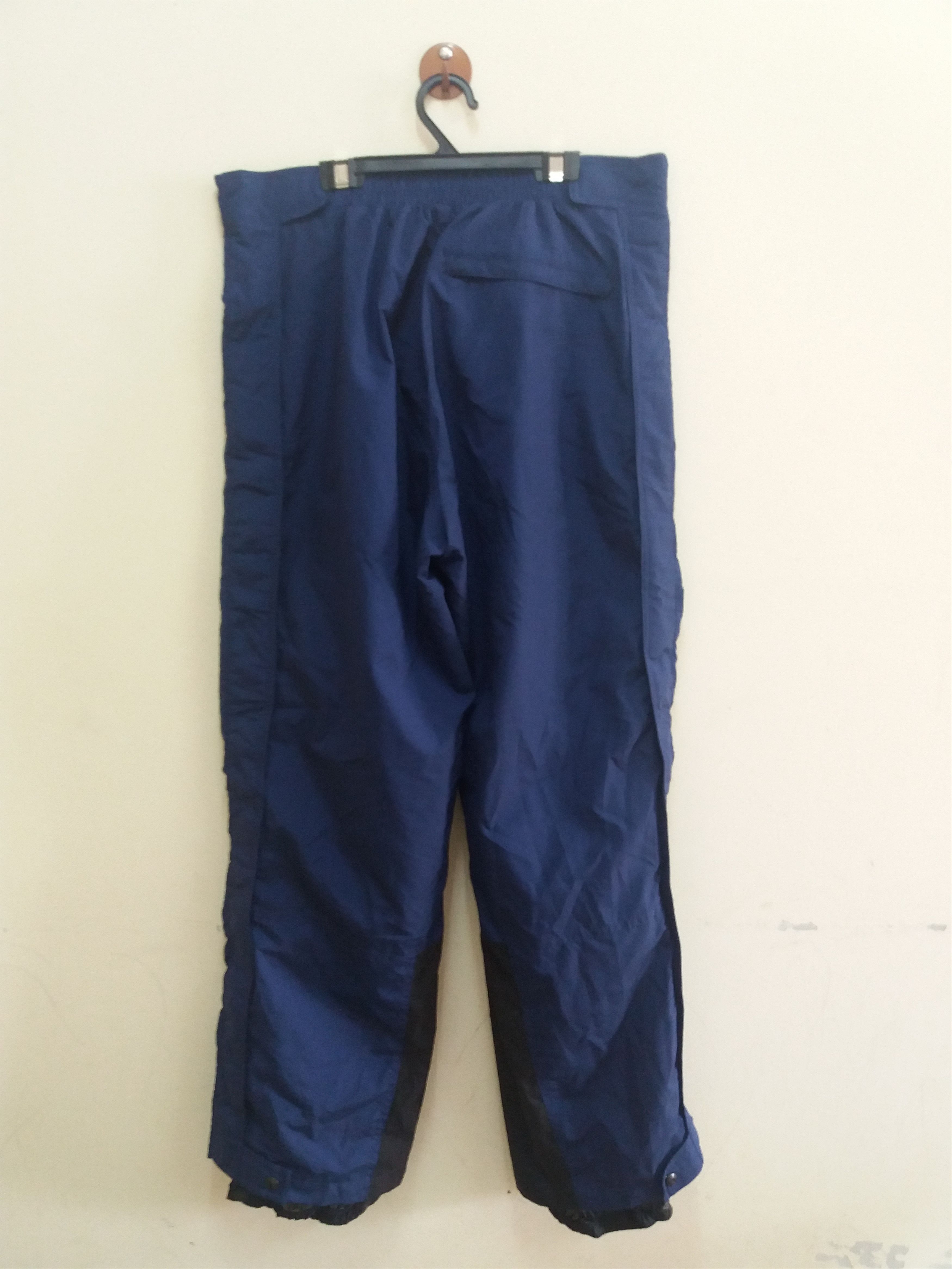 The North Face The North Face ski pants/100% nylon large size Size US 34 / EU 50 - 2 Thumbnail