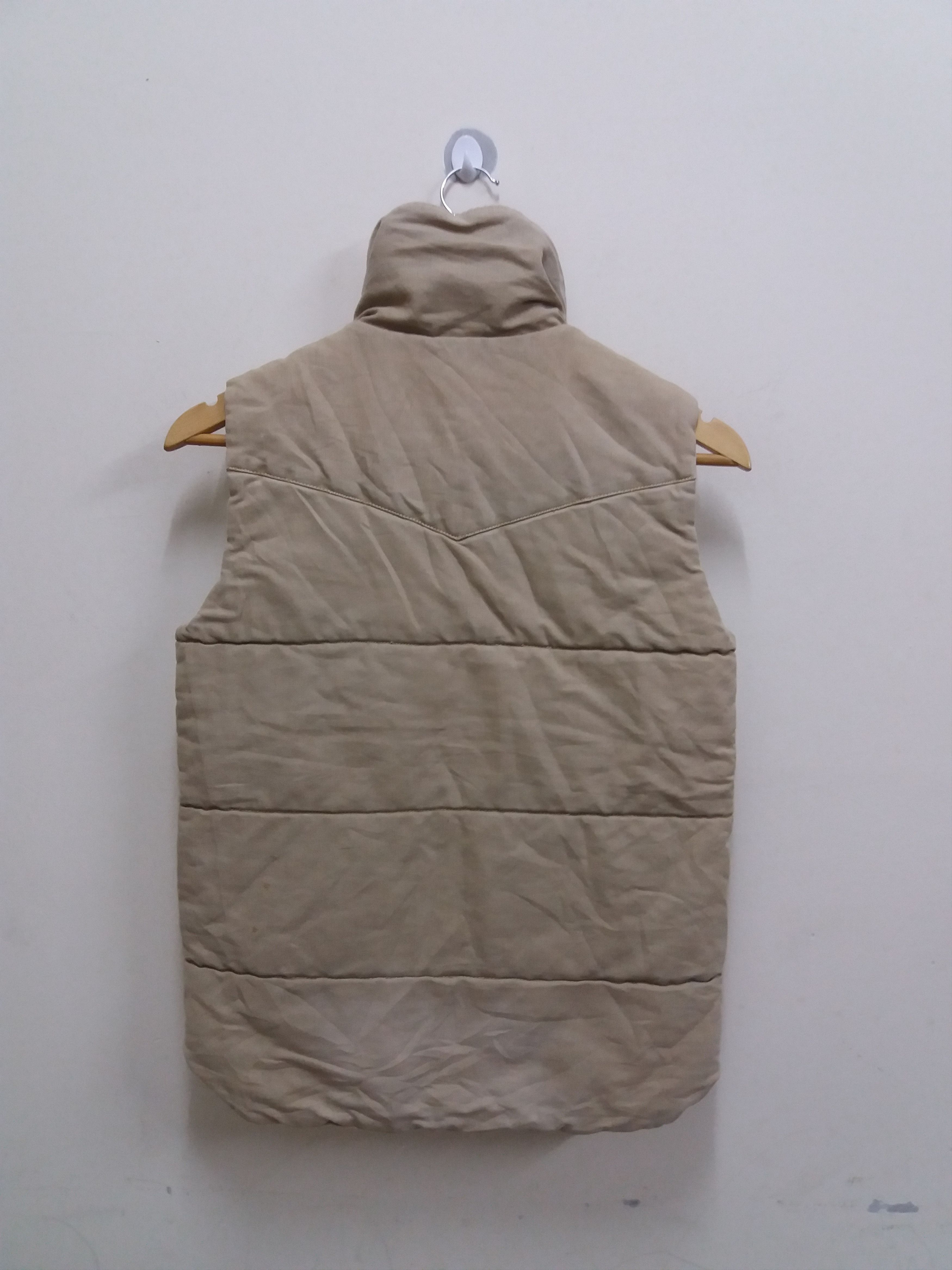 Japanese Brand Omnigod puffer vest zip by universal/size 0 on tag Size US S / EU 44-46 / 1 - 2 Thumbnail