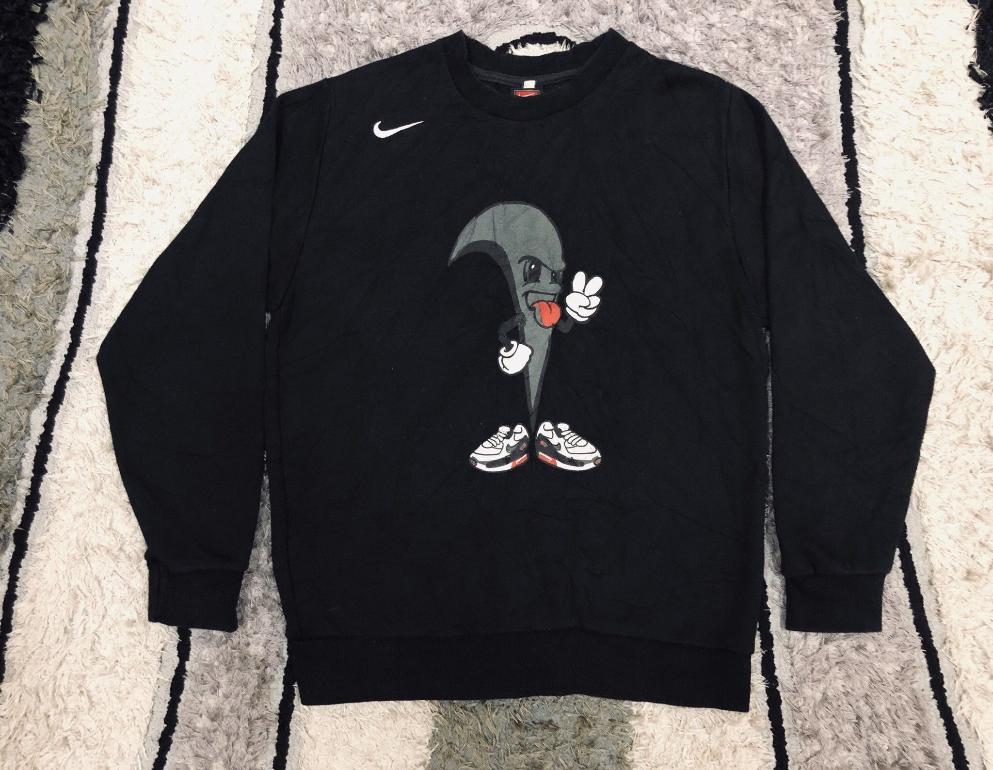 Nike Rare Nike Logo Sweatshirts Size US S / EU 44-46 / 1 - 1 Thumbnail