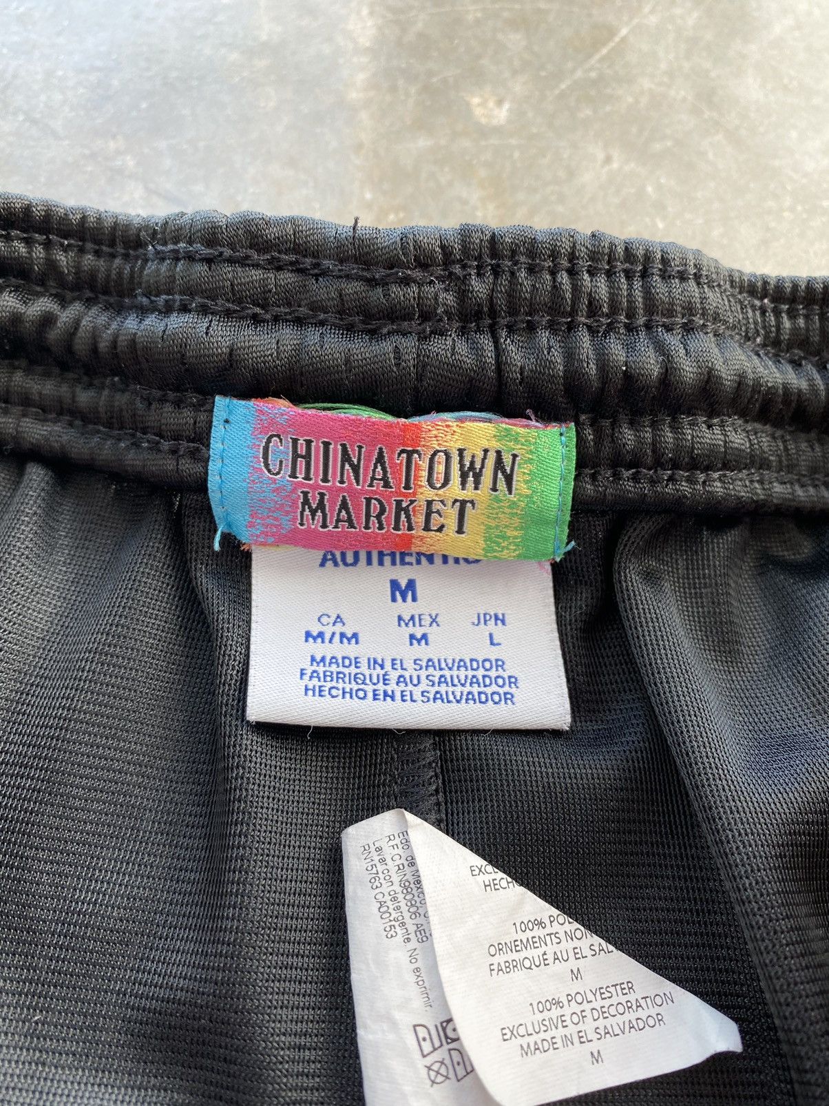Champion × Market Chinatown Market Champion Black Arc Logo Shorts Medium ❄️🥣 Size US 32 / EU 48 - 3 Thumbnail