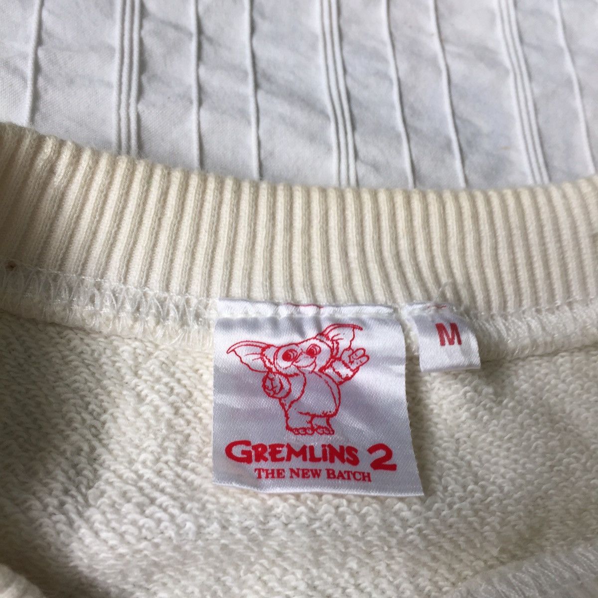 Cartoon Network Vintage Gremlins 2 Crewneck Sweatshirt Size US M / EU 48-50 / 2 - 13 Thumbnail