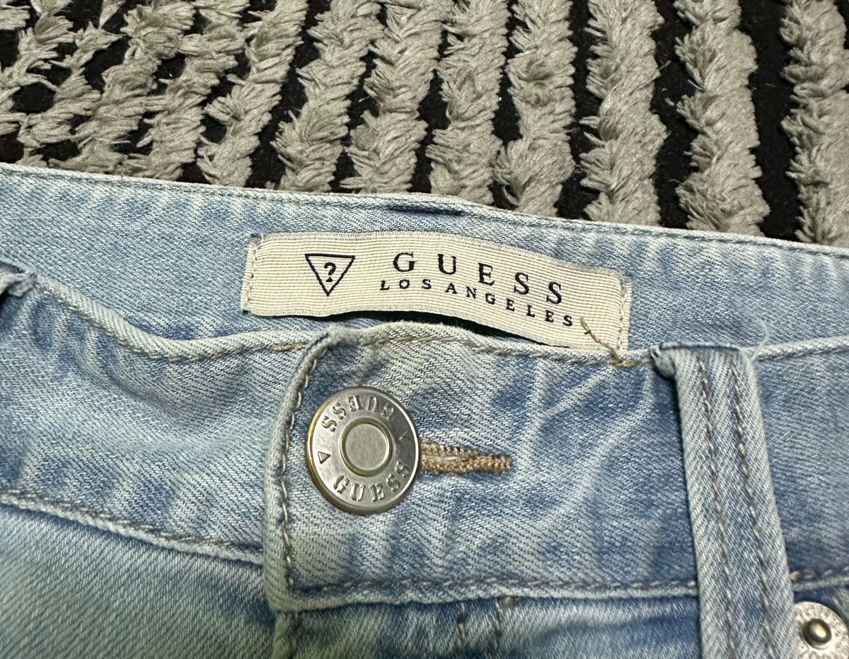Guess 30x31 Guess light wash denim jeans Size 30" / US 8 / IT 44 - 3 Thumbnail