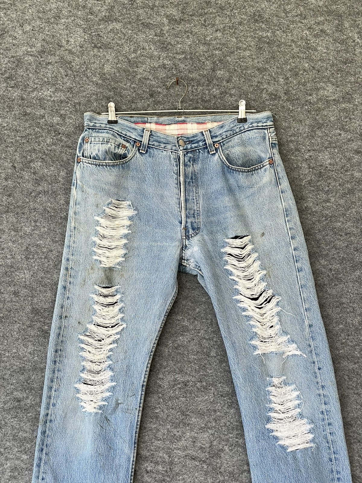 Levi's VINTAGE 501 LEVIS REWORKED Size US 34 / EU 50 - 3 Thumbnail