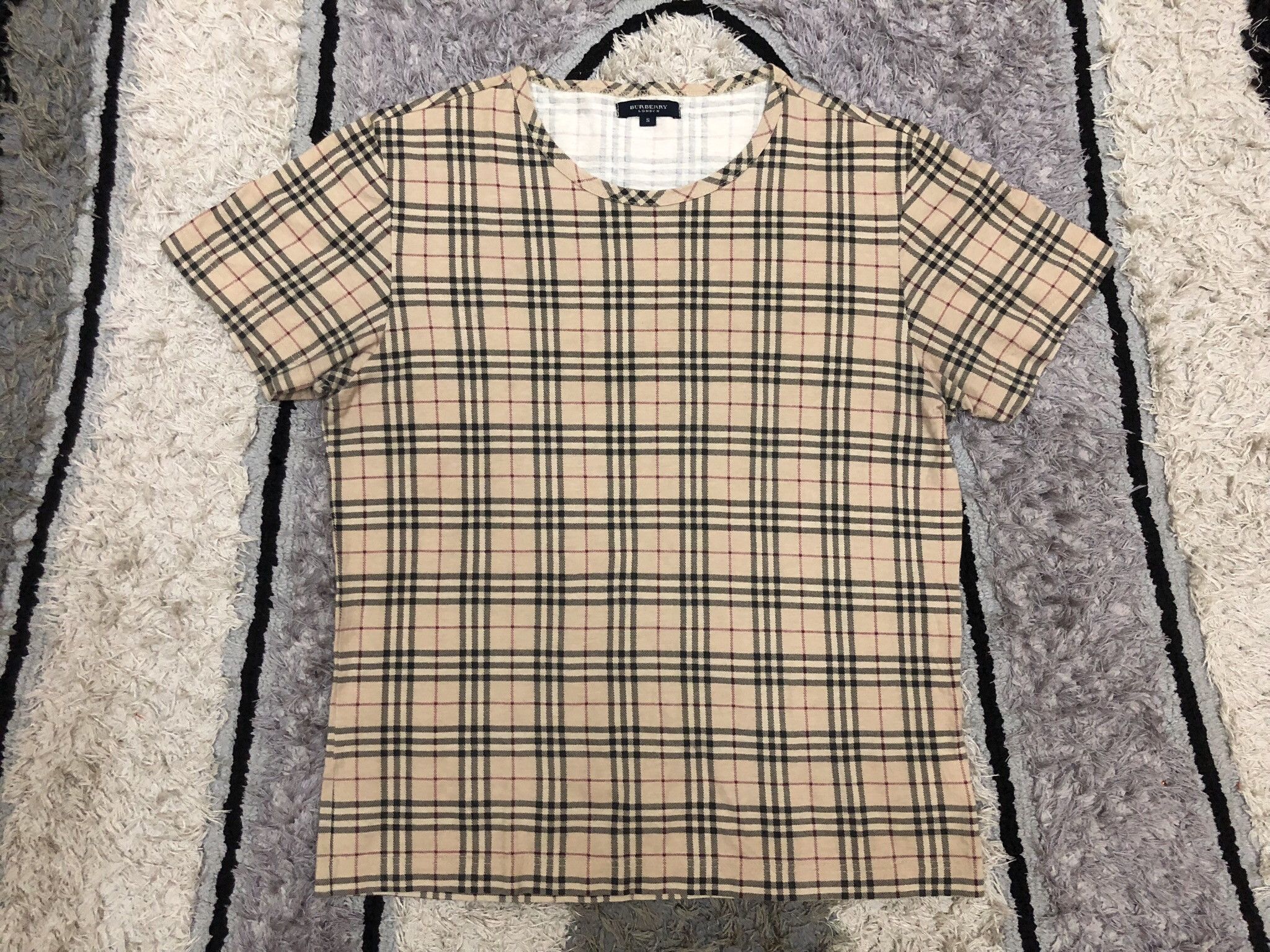 Burberry Burberry Nova Check Women Tshirts Size US S / EU 44-46 / 1 - 1 Thumbnail