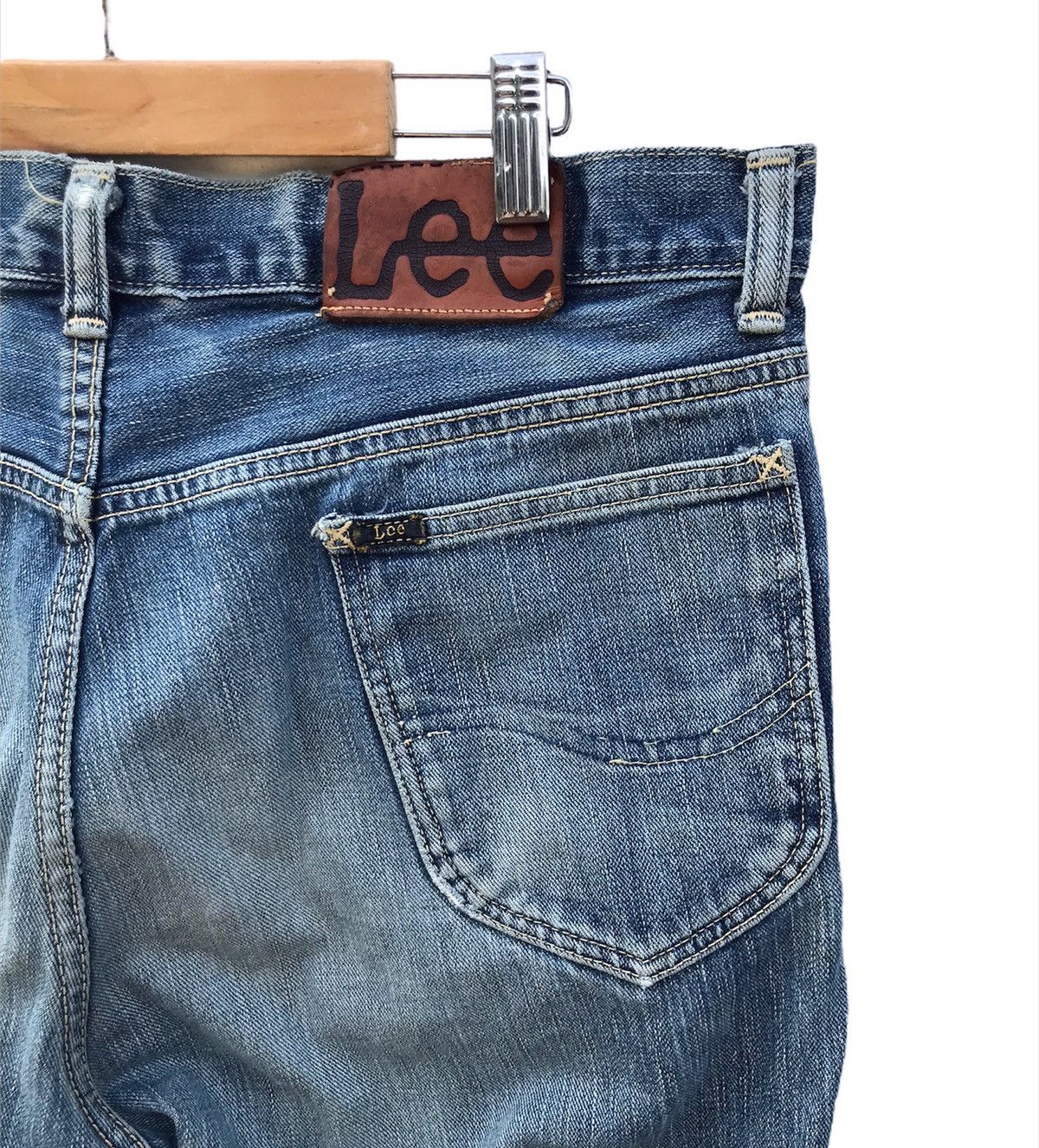 Lee 32x27 Vintage Lee sanforized selvedge light wash blue jeans Size US 34 / EU 50 - 5 Thumbnail