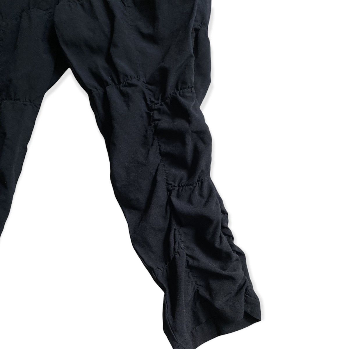 Comme des Garcons Comme Des Garcons Scrunch Cropped Pants Size US 30 / EU 46 - 2 Thumbnail