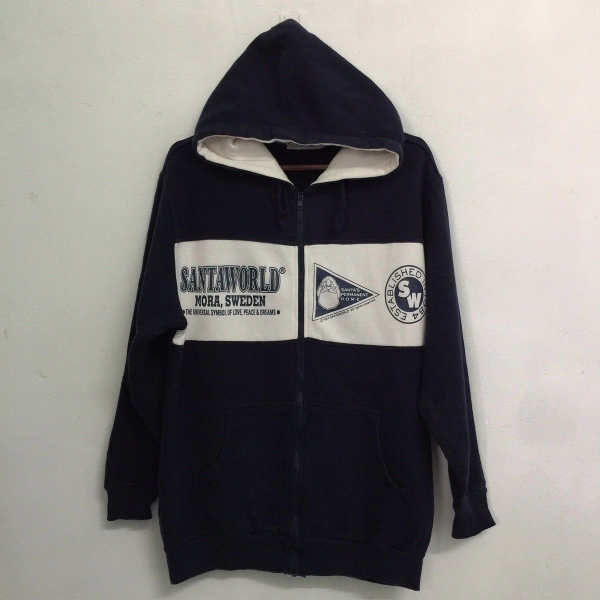 Japanese Brand Rare Vintage 1984 Santaworld Zipper Hoodie made in Japan Size US L / EU 52-54 / 3 - 4 Thumbnail