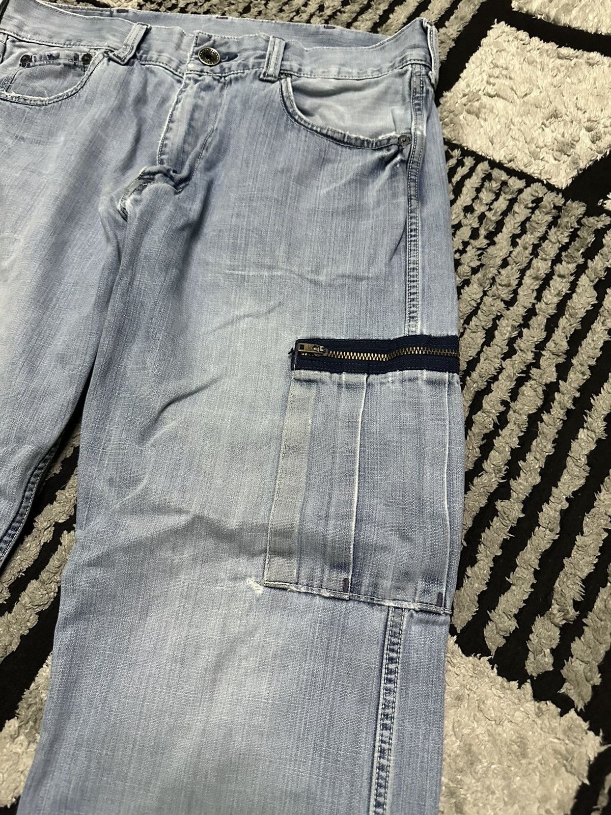 Levi's 32x26 Vintage levi’s cargo blue denim pants Size US 32 / EU 48 - 5 Thumbnail