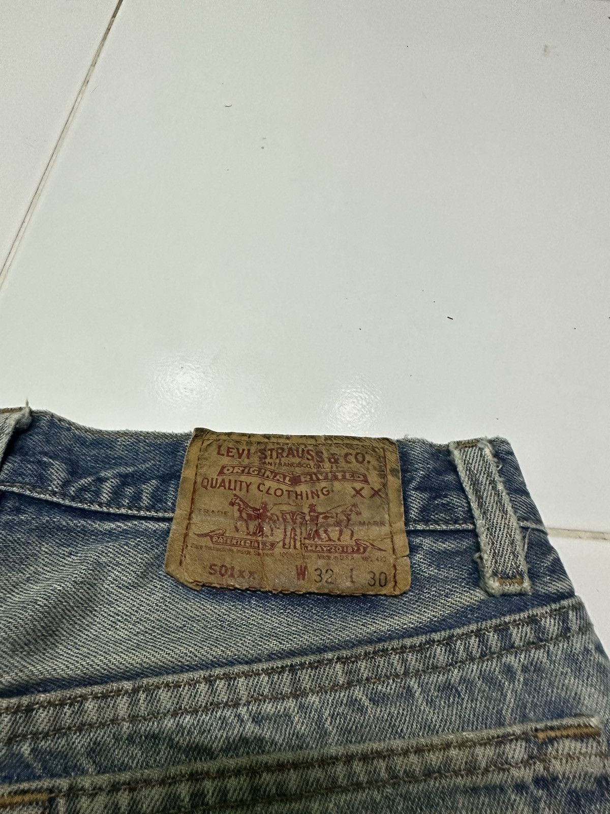 Levi's 30x27 Vintage Levi’s 501 button 552 rusty wash denim jeans Size US 30 / EU 46 - 7 Thumbnail