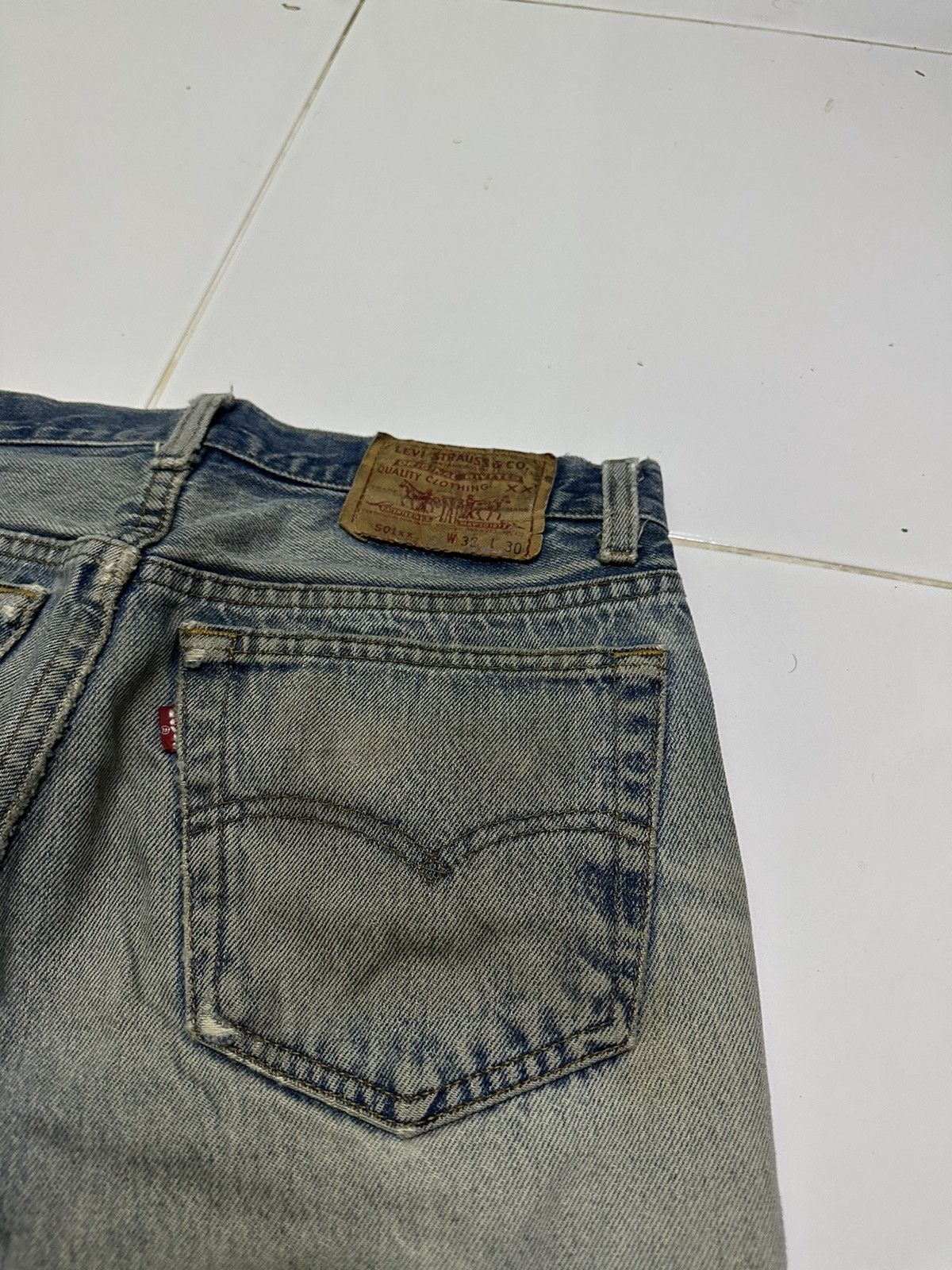 Levi's 30x27 Vintage Levi’s 501 button 552 rusty wash denim jeans Size US 30 / EU 46 - 8 Thumbnail