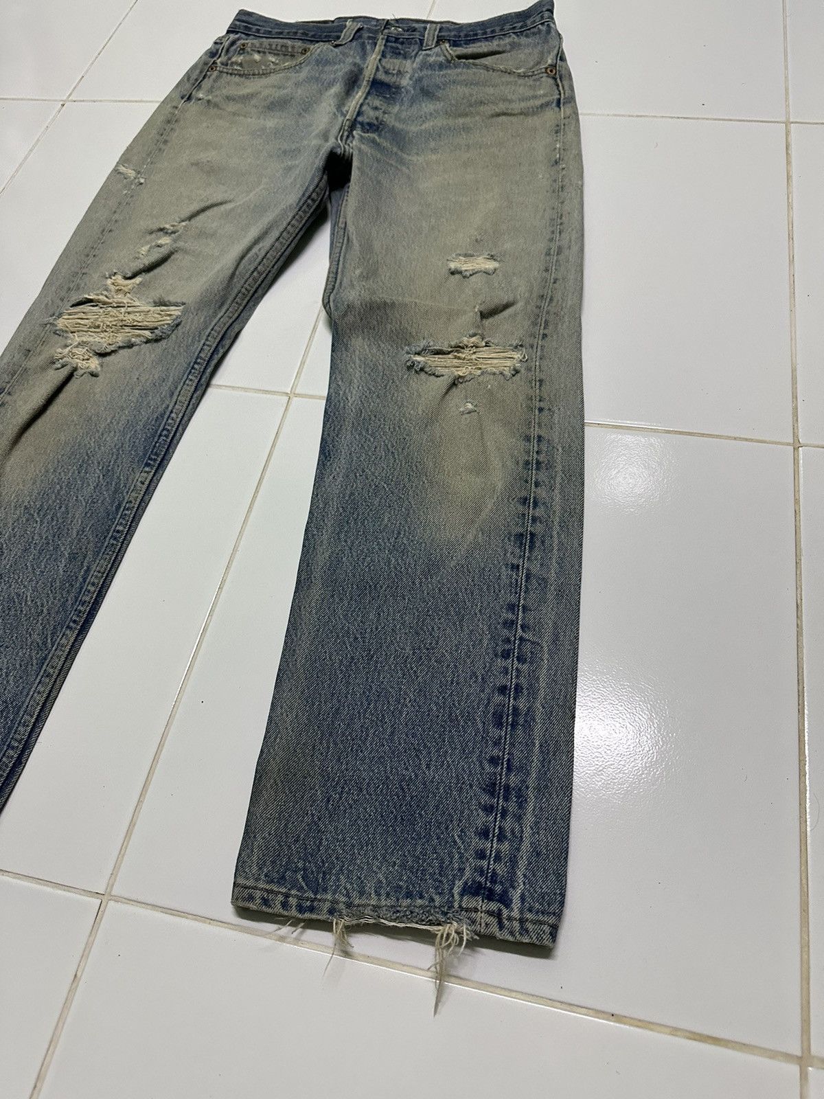 Levi's 30x27 Vintage Levi’s 501 button 552 rusty wash denim jeans Size US 30 / EU 46 - 3 Thumbnail