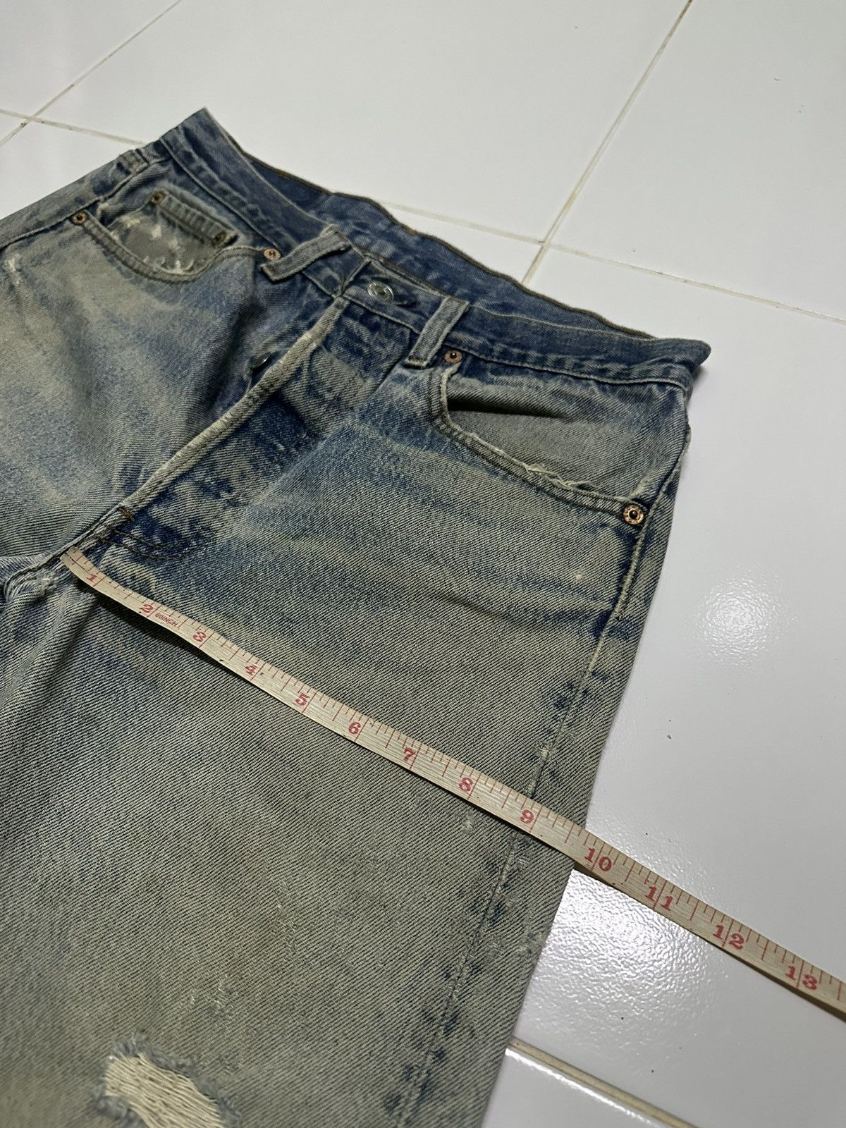 Levi's 30x27 Vintage Levi’s 501 button 552 rusty wash denim jeans Size US 30 / EU 46 - 14 Thumbnail