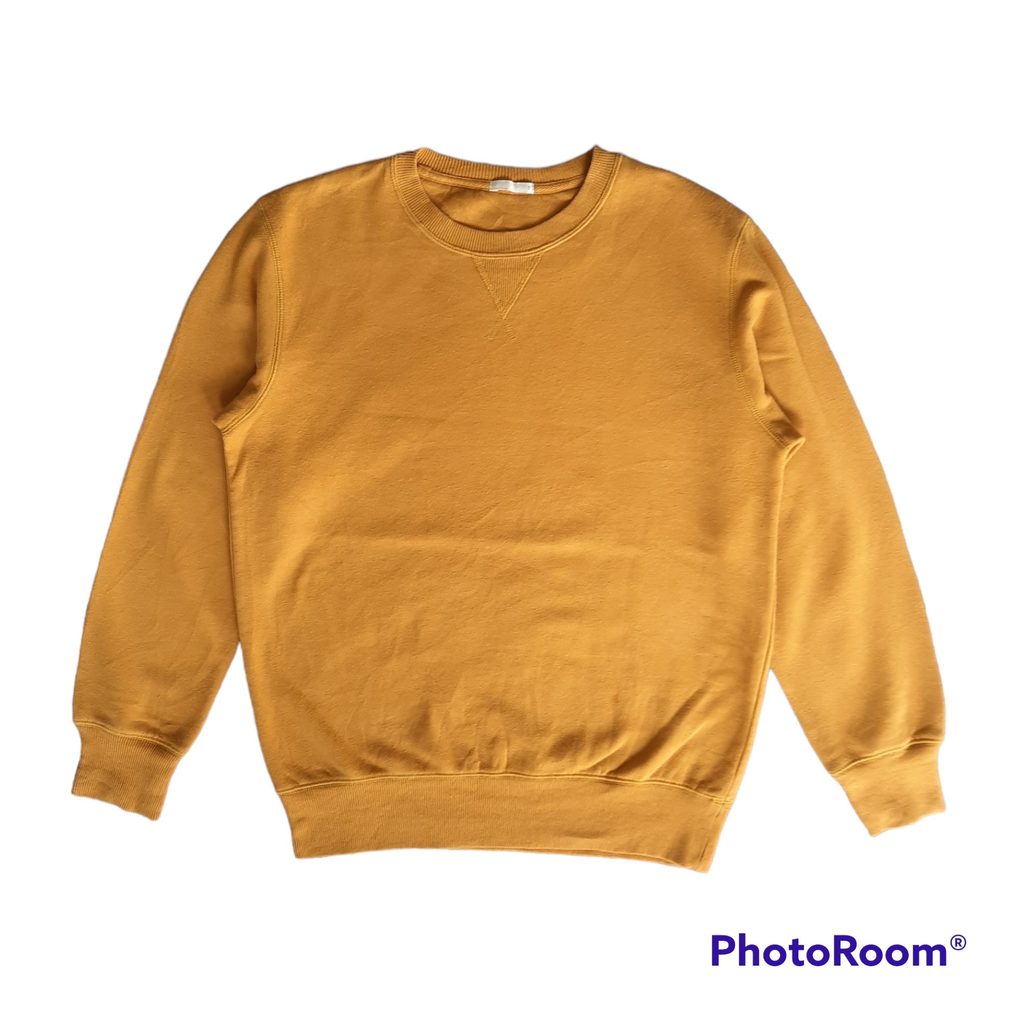 GU × Japanese Brand 🔥Gu global plain yellow mustard crewneck sweatshirt Size US S / EU 44-46 / 1 - 1 Thumbnail