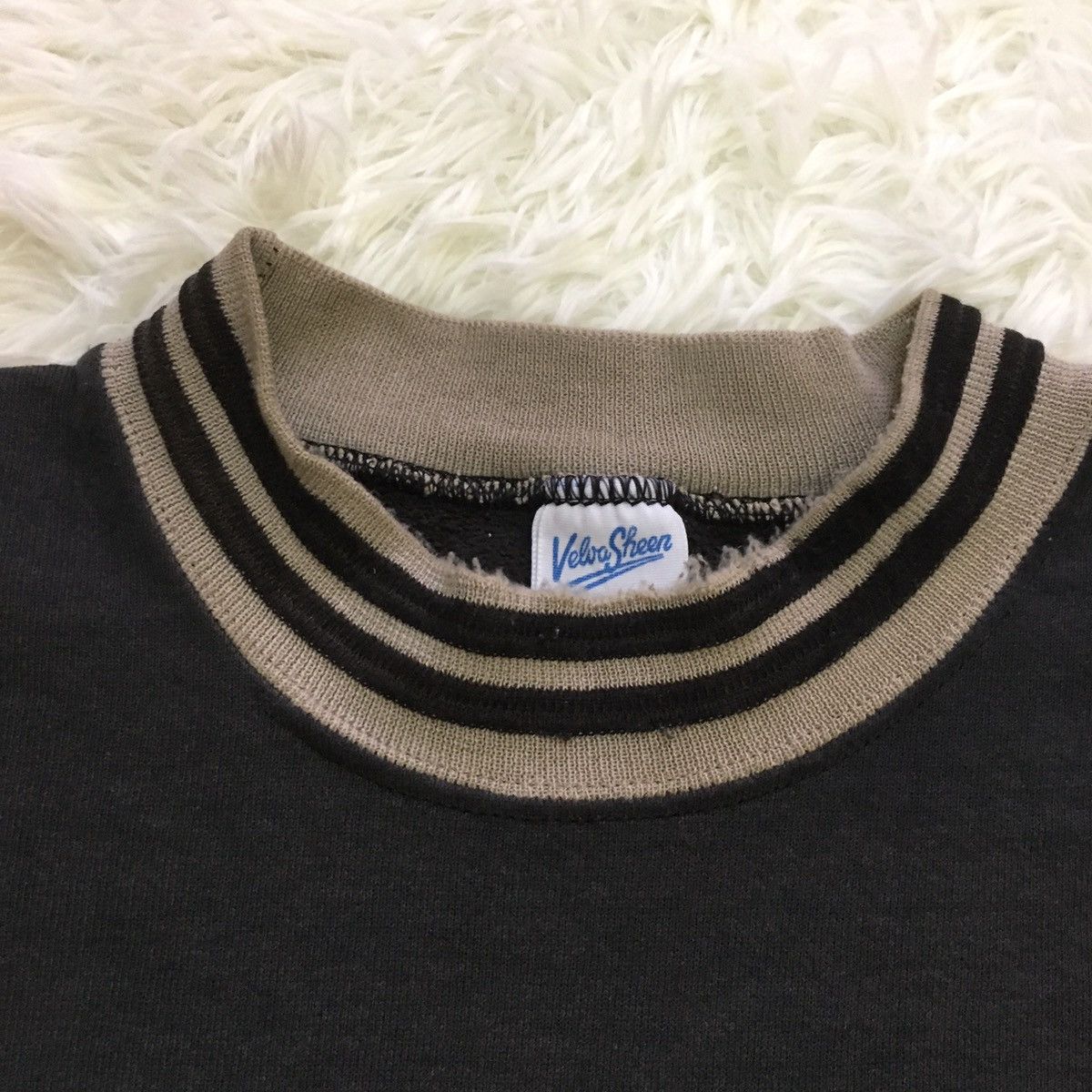 Mickey Mouse × Velva Sheen × Vintage Vintage Embroidery Mickey Mouse Sweatshirt Size US L / EU 52-54 / 3 - 8 Thumbnail