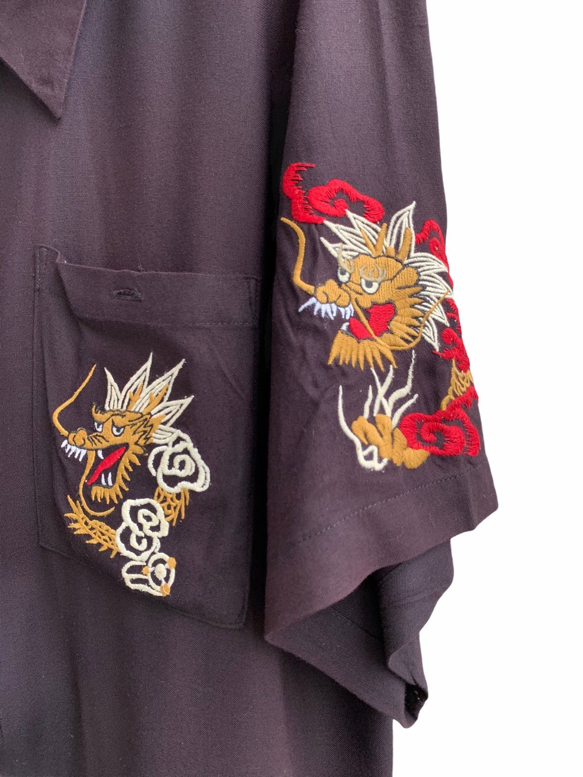 Japanese Brand Vintage Rayon Sukajan Embroidery Dragons Button Hup Shirts Size US L / EU 52-54 / 3 - 10 Thumbnail