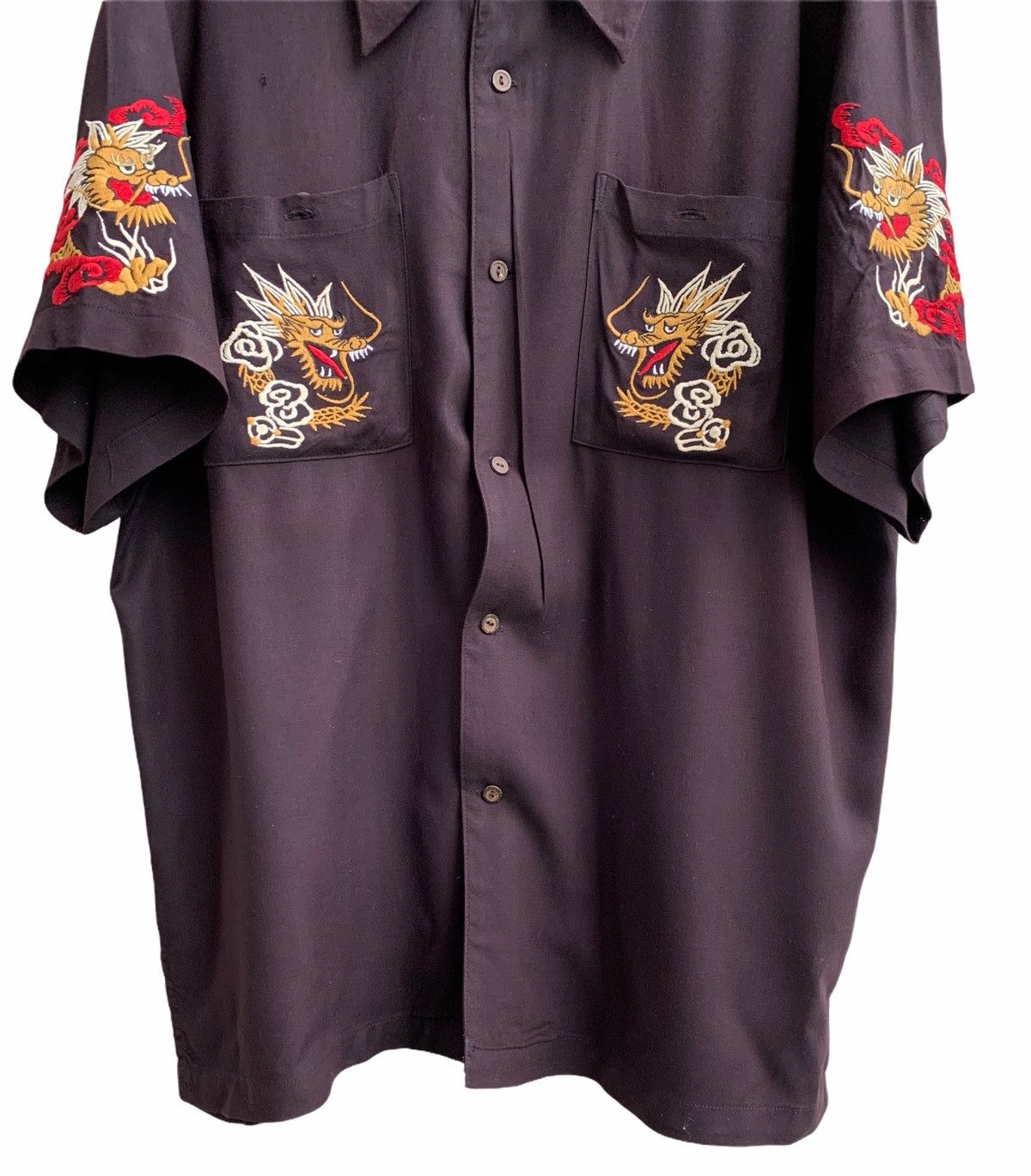 Japanese Brand Vintage Rayon Sukajan Embroidery Dragons Button Hup Shirts Size US L / EU 52-54 / 3 - 3 Thumbnail