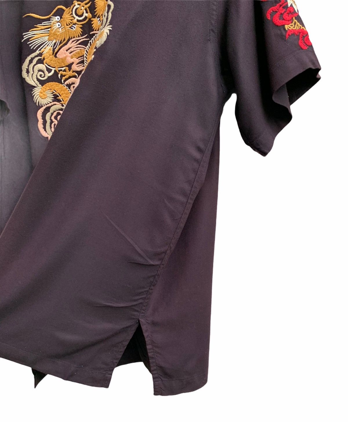 Japanese Brand Vintage Rayon Sukajan Embroidery Dragons Button Hup Shirts Size US L / EU 52-54 / 3 - 5 Thumbnail