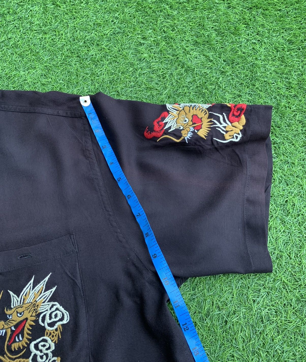 Japanese Brand Vintage Rayon Sukajan Embroidery Dragons Button Hup Shirts Size US L / EU 52-54 / 3 - 20 Thumbnail