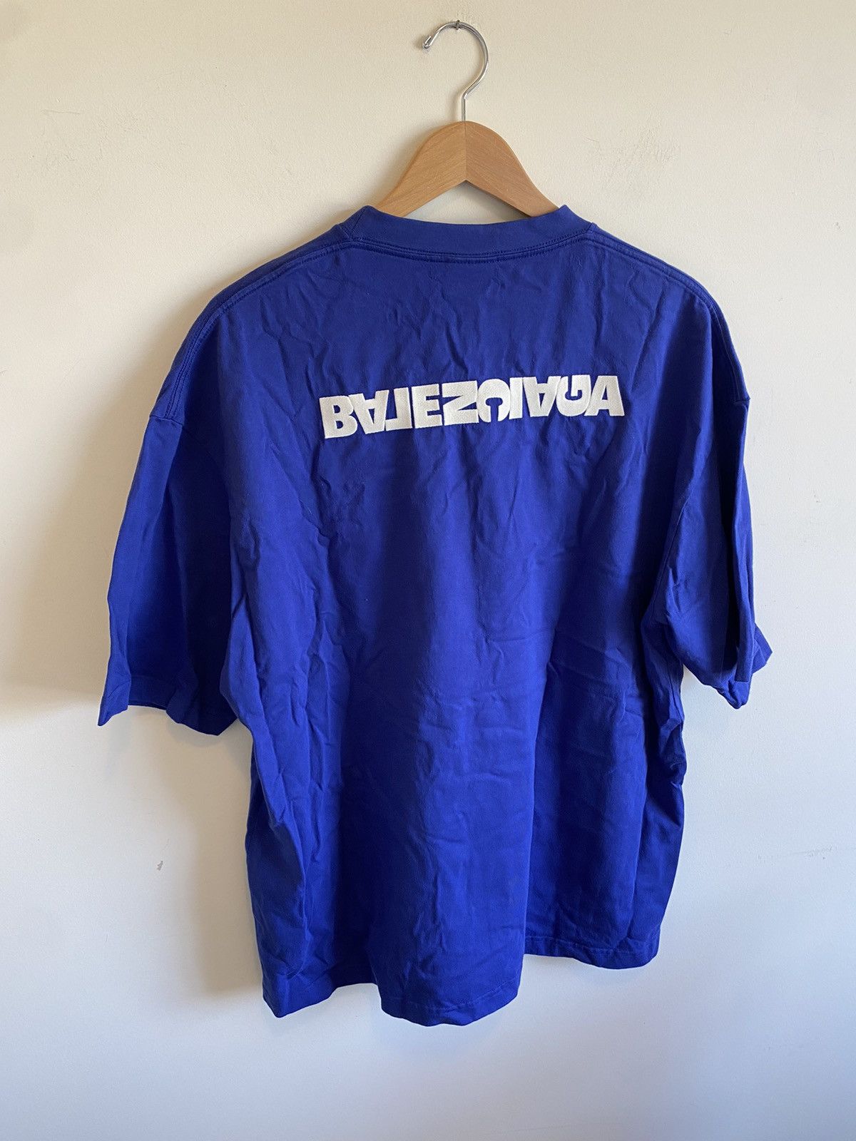 image of 2022 Balenciaga Turn Artwork Embroidered T-Shirt Blue Cream, Men's (Size XL)