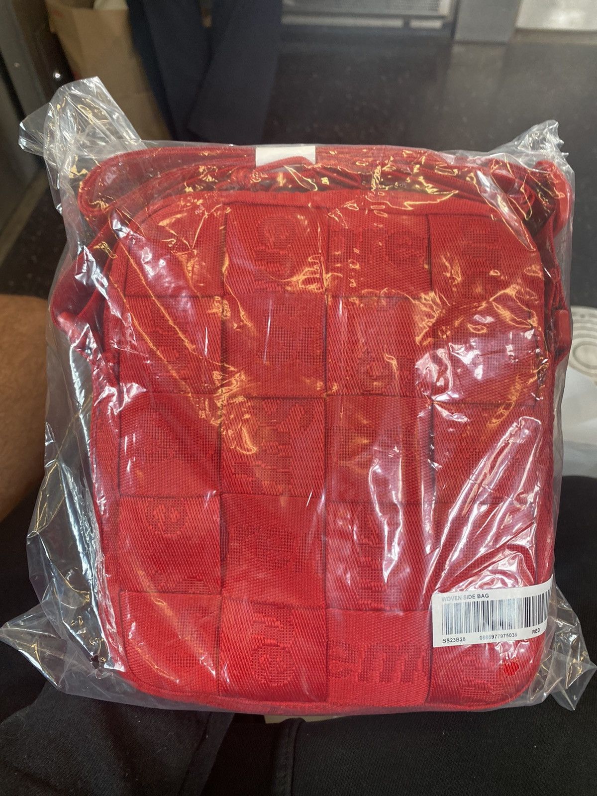 Supreme Supreme Woven Shoulder Bag Red Size ONE SIZE - 1 Thumbnail