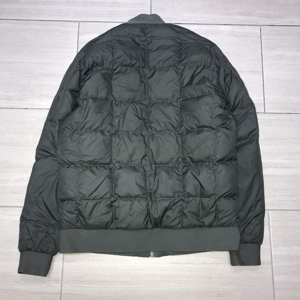 Lululemon Lululemon Down Quilted Bomber Size US L / EU 52-54 / 3 - 3 Thumbnail
