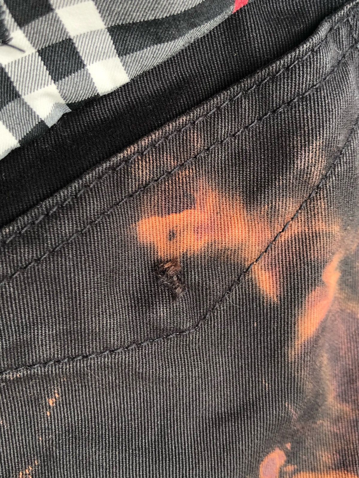 Burberry 🔥Archival Burberry Black Label Custom Bleached Jeans Size US 32 / EU 48 - 13 Thumbnail