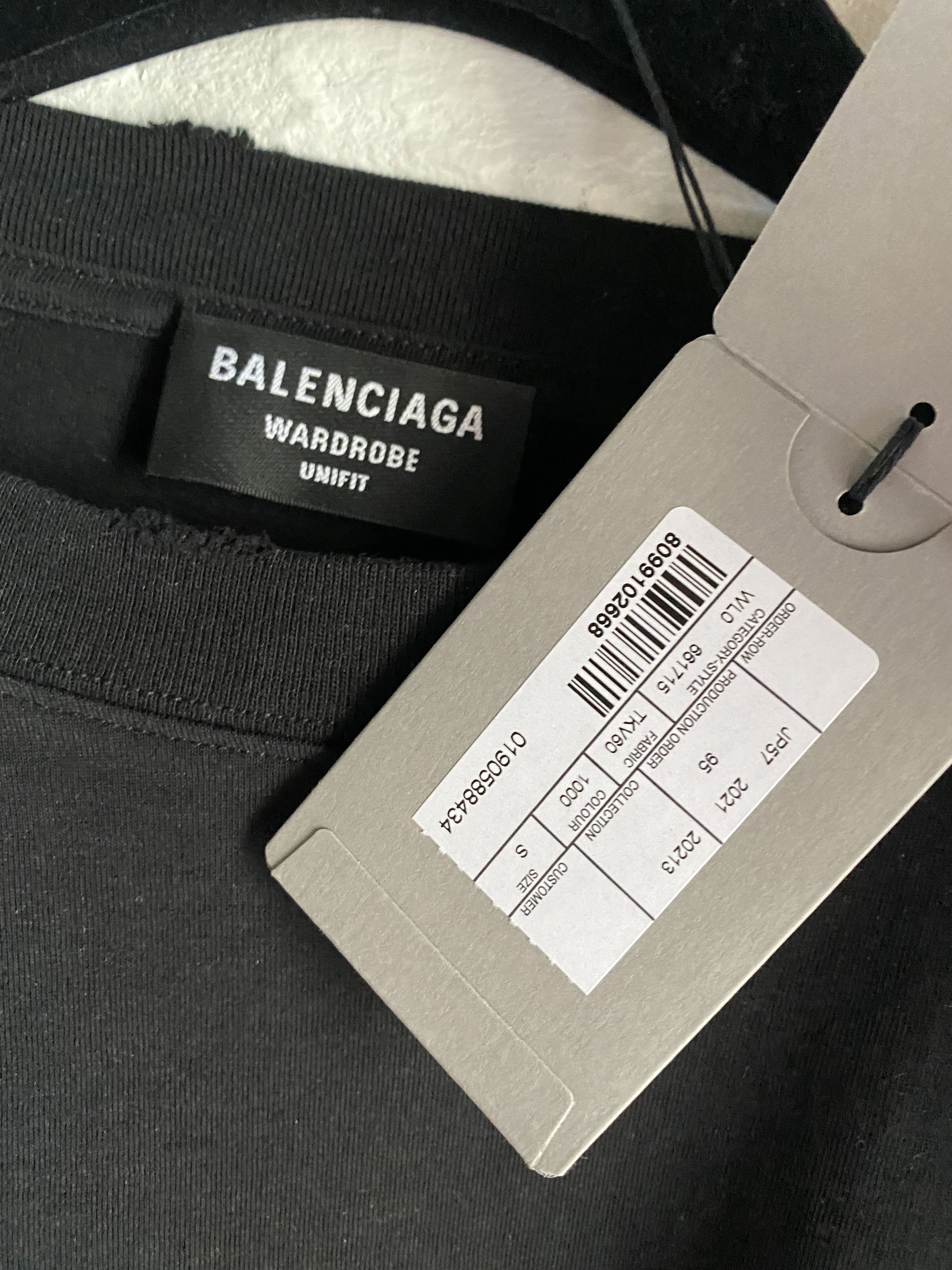 Balenciaga Super Rare Oversized Torn Balenciaga T-Shirt Size US S / EU 44-46 / 1 - 6 Thumbnail