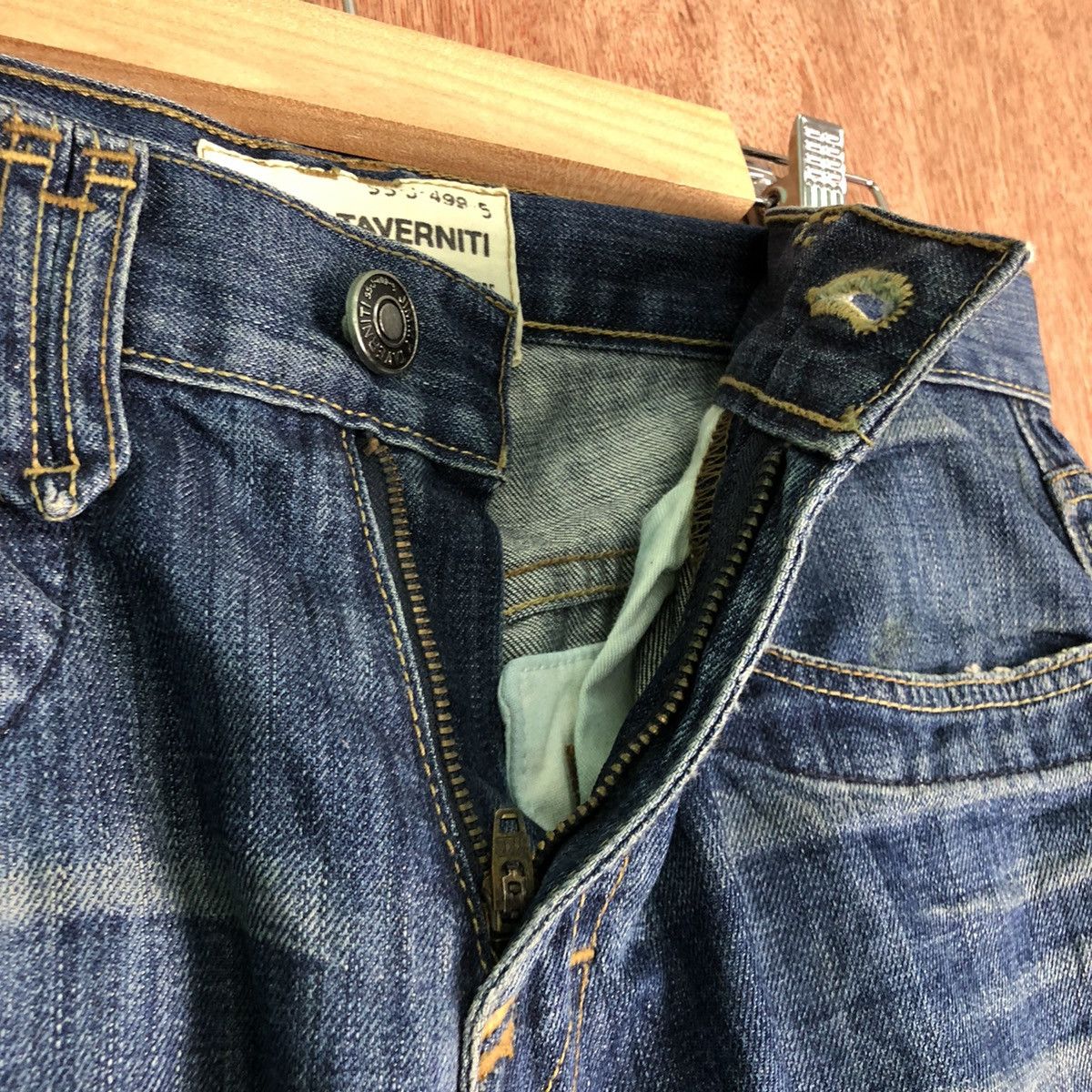 Jimmy Taverniti Jimmt Taverniti Blue Denim patchwork distressed Jeans #c135 Size US 31 - 7 Thumbnail