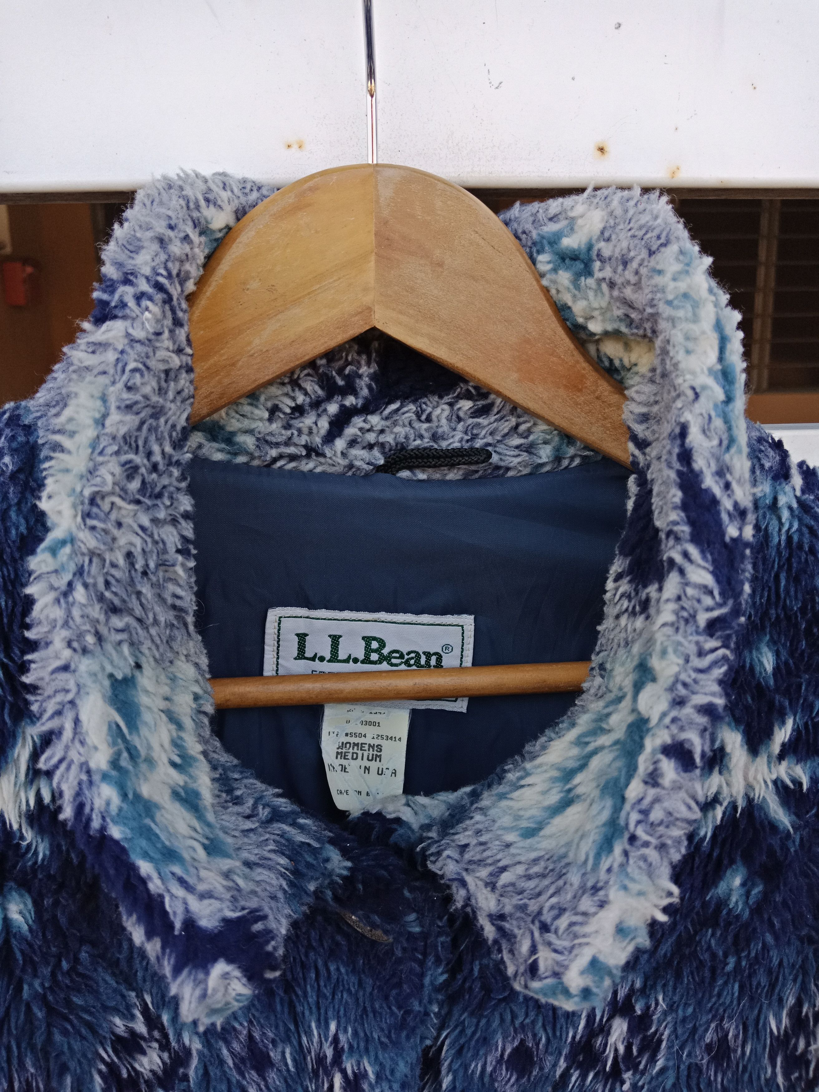 L.L. Bean L.L. Bean Fleece Christmas Pattern Sweater Made in USA Size US M / EU 48-50 / 2 - 7 Thumbnail