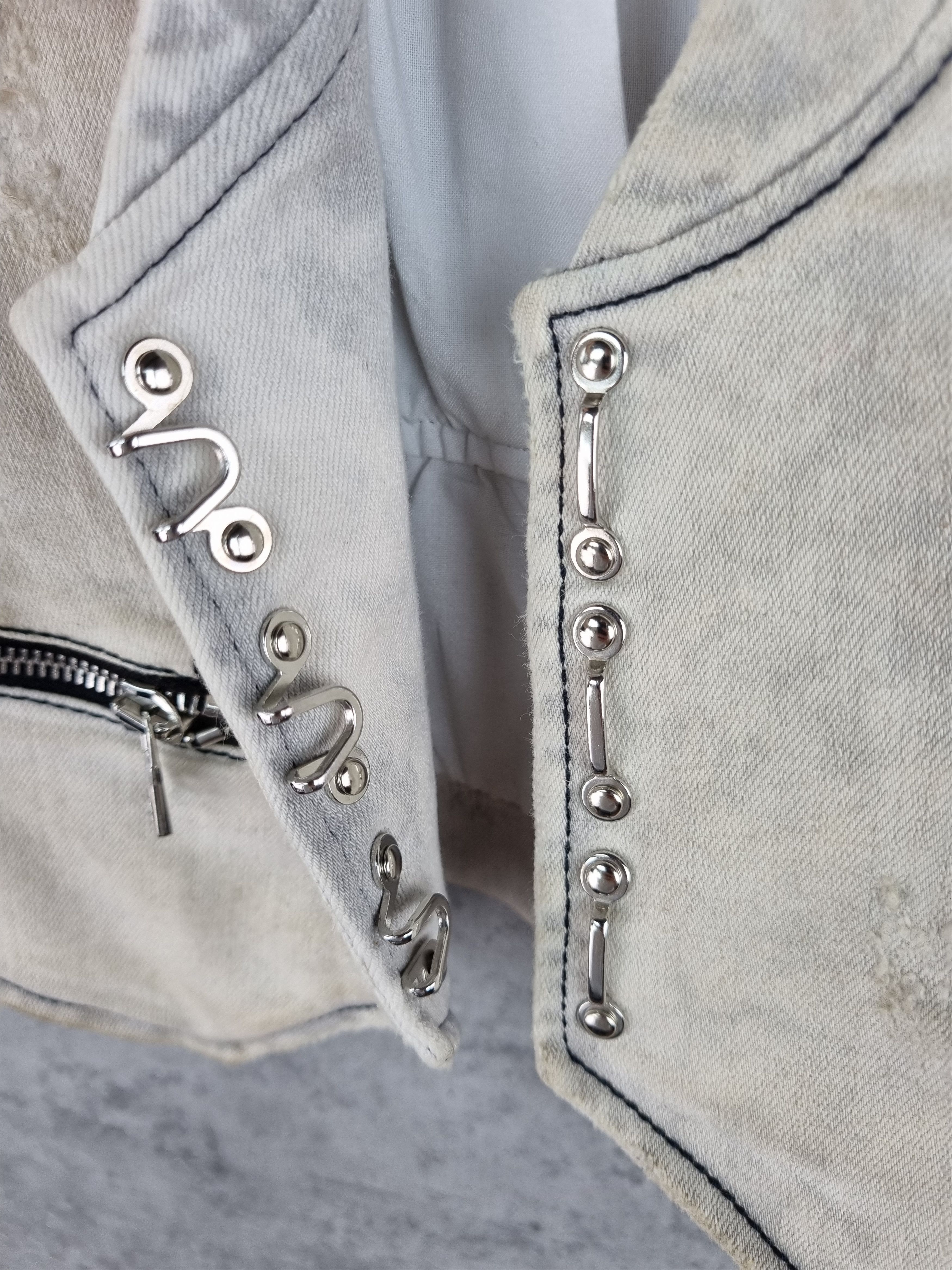 Pierre Balmain Unique Corset Pierre Balmain Stone Dirty Vintage Vest Size M / US 6-8 / IT 42-44 - 14 Thumbnail