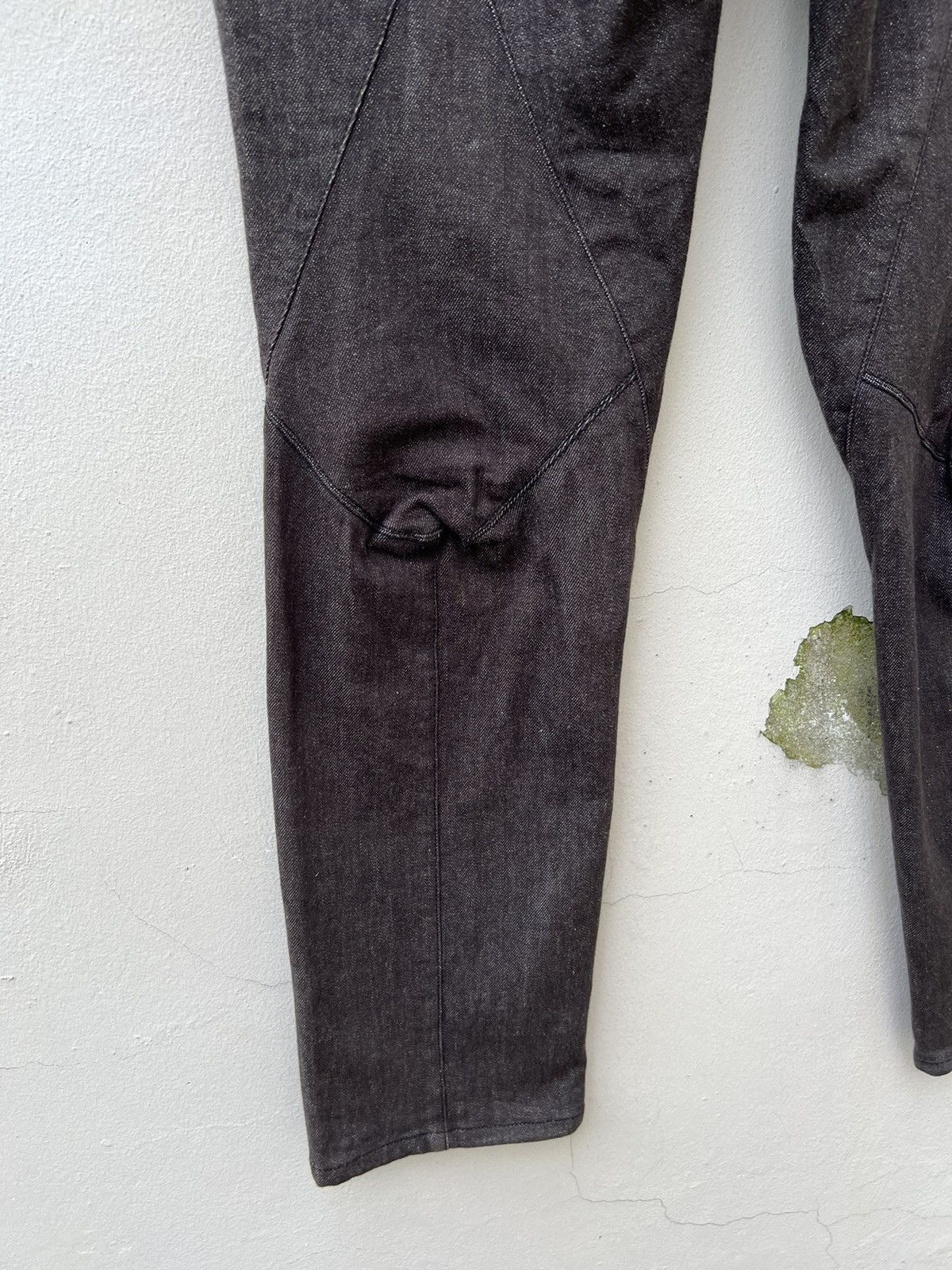 Final Home × Issey Miyake Vintage ISSEY MIYAKE FINAL HOME Stretchable Denim Pant Size US 30 / EU 46 - 11 Thumbnail