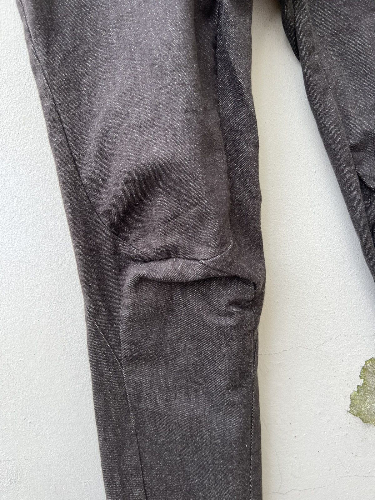 Final Home × Issey Miyake Vintage ISSEY MIYAKE FINAL HOME Stretchable Denim Pant Size US 30 / EU 46 - 4 Thumbnail