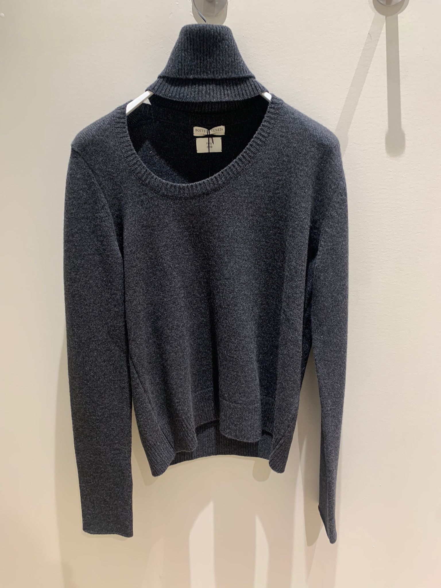 Bottega Veneta o1rshd1 Pullover Washed Cashmere Wool in Dark Grey Size US M / EU 48-50 / 2 - 2 Thumbnail