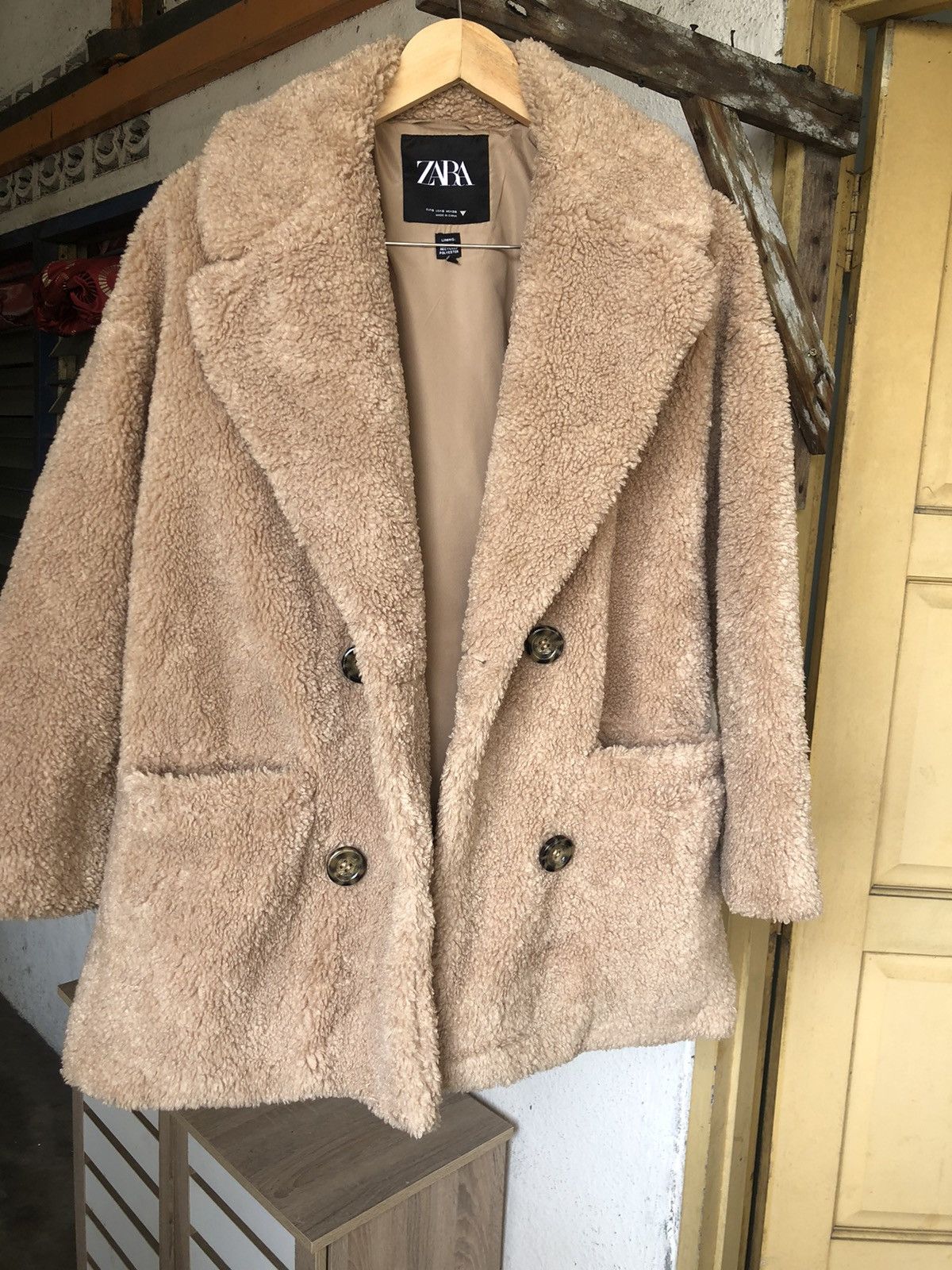 Zara Nice❗️Zara Deep Pile Fleece Winter Jackets Size M / US 6-8 / IT 42-44 - 15 Thumbnail