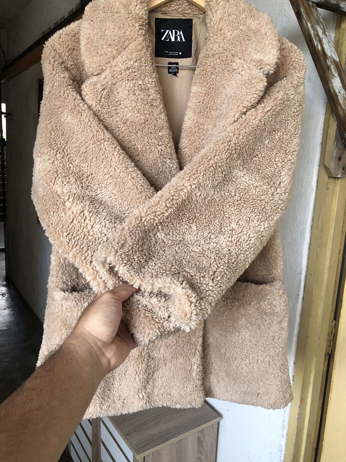 Zara Nice❗️Zara Deep Pile Fleece Winter Jackets Size M / US 6-8 / IT 42-44 - 12 Thumbnail