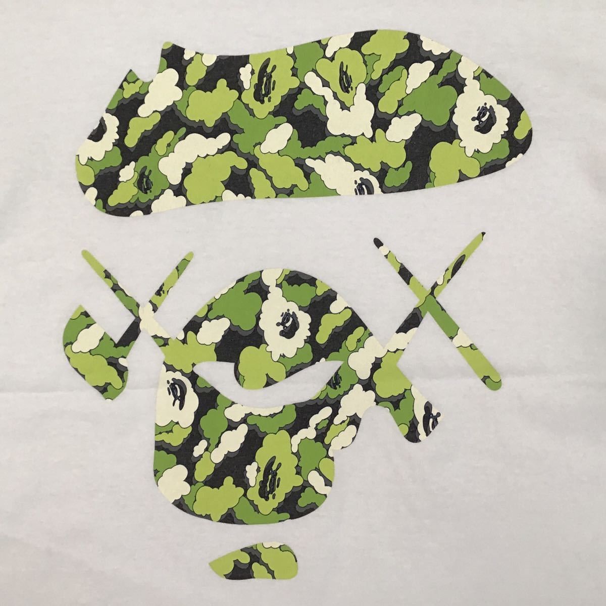 Bape × Kaws BAPE × kaws cloud camo big face T-shirt Size US M / EU 48-50 / 2 - 2 Thumbnail
