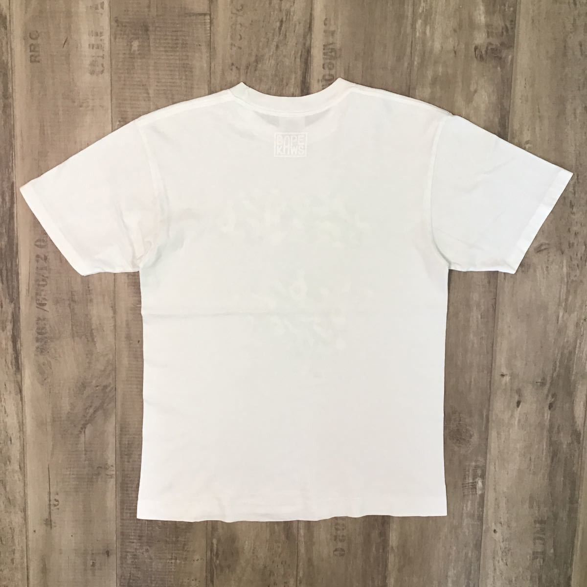 Bape × Kaws BAPE × kaws cloud camo big face T-shirt Size US M / EU 48-50 / 2 - 3 Thumbnail