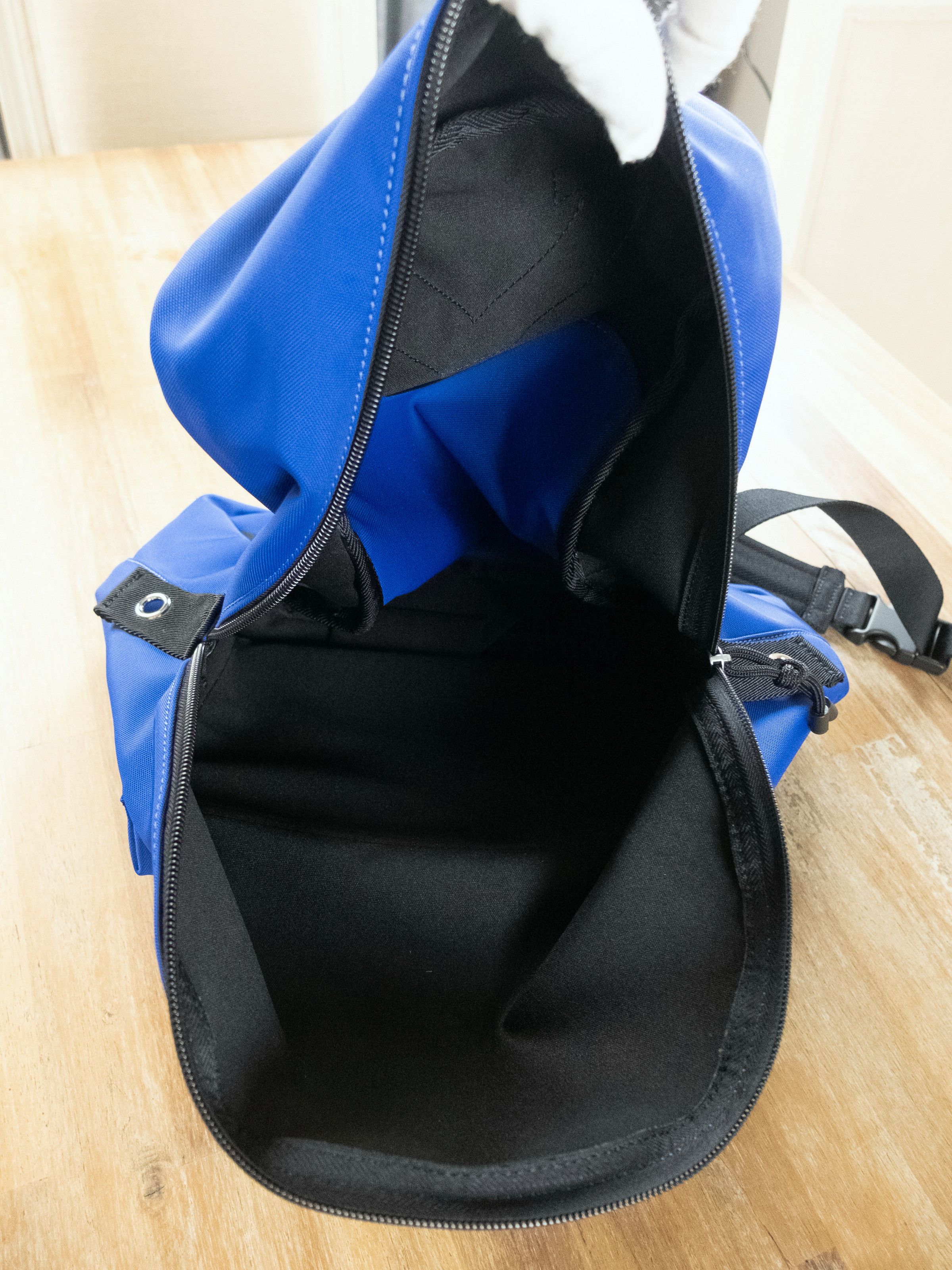 Valentino VALENTINO VLTN Times print blue nylon backpack bag rucksack Size ONE SIZE - 12 Thumbnail
