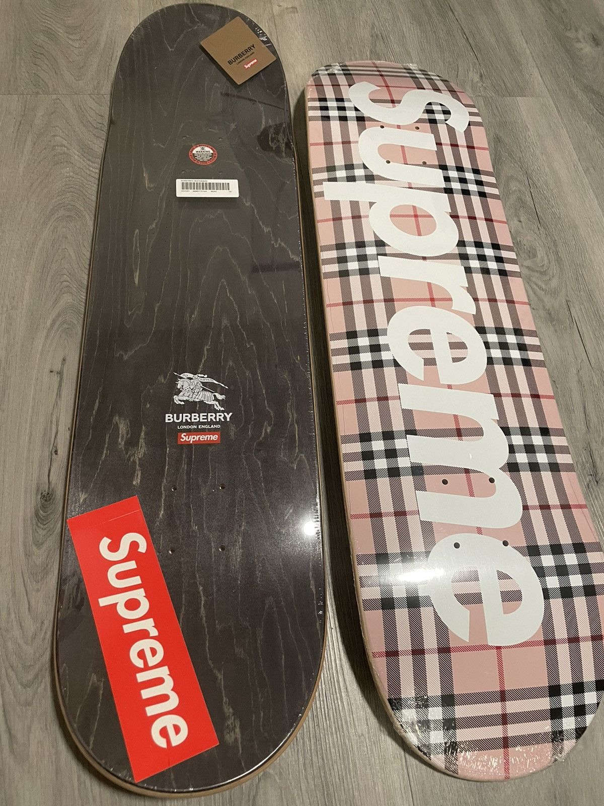 22SS 新品 Supreme Burberry Skateboard デッキ Supreme®/Burberry® Skateboard セット