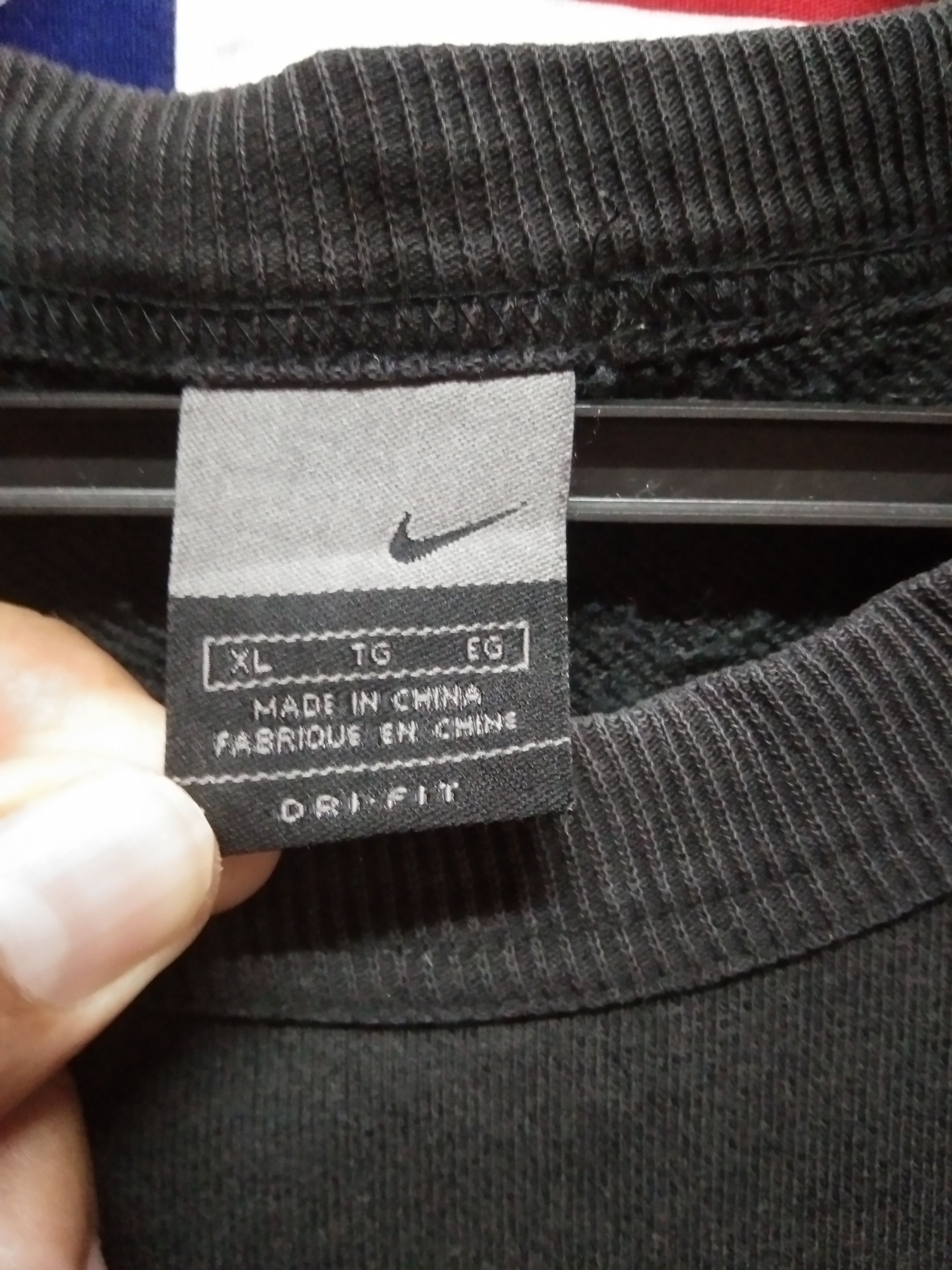 Nike NIKE SWOOSH TEE Size US XL / EU 56 / 4 - 4 Thumbnail