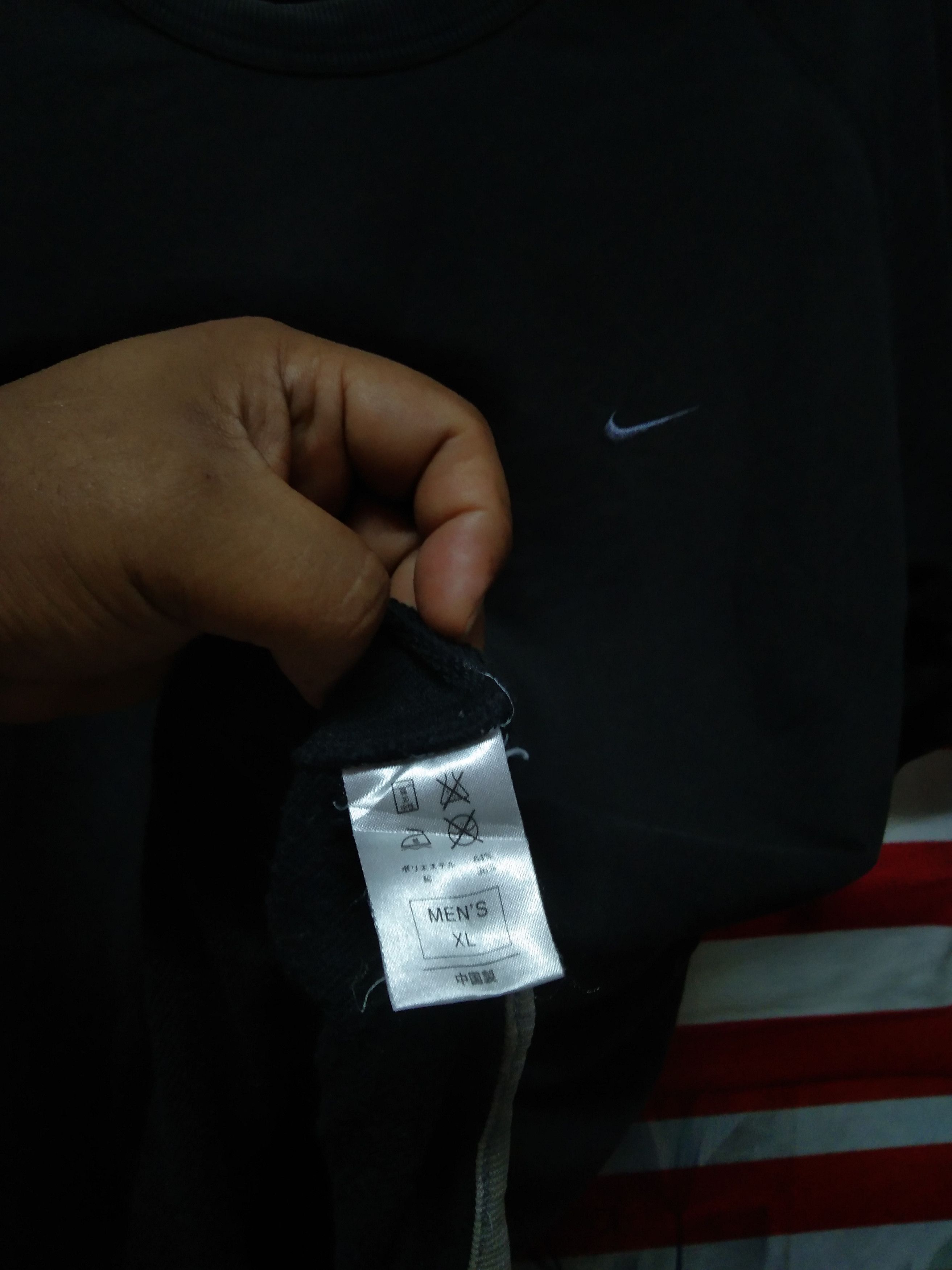 Nike NIKE SWOOSH TEE Size US XL / EU 56 / 4 - 7 Thumbnail