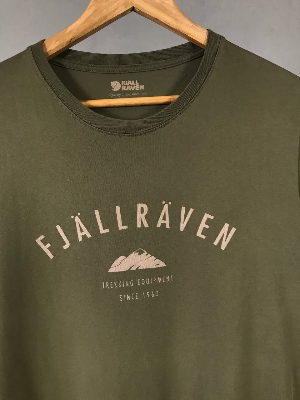 Fjallraven Fjallraven outdoor streetwear center logo tee Size US L / EU 52-54 / 3 - 3 Thumbnail