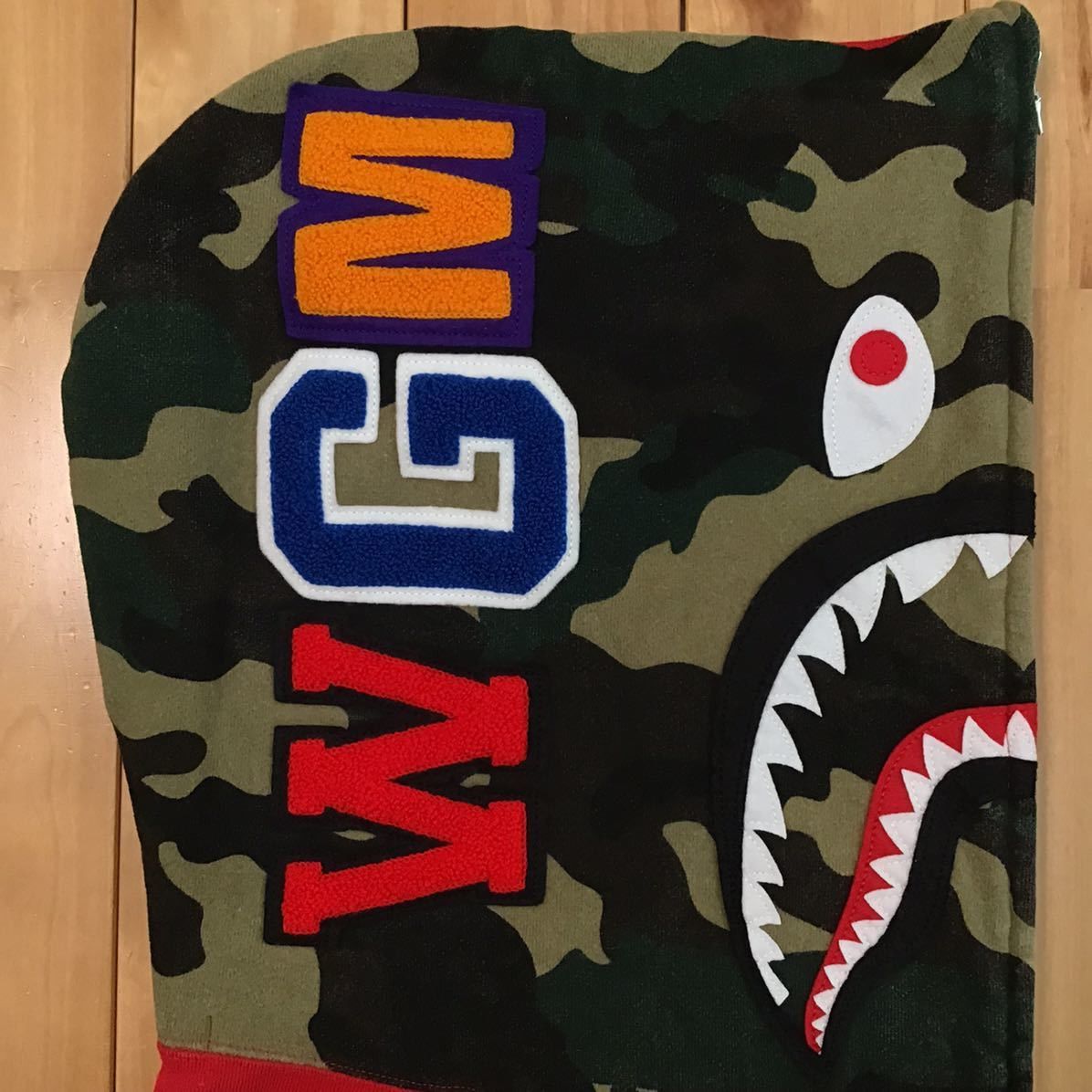 Bape Shark full zip hoodie red × woodland camo BAPE Size US L / EU 52-54 / 3 - 3 Thumbnail