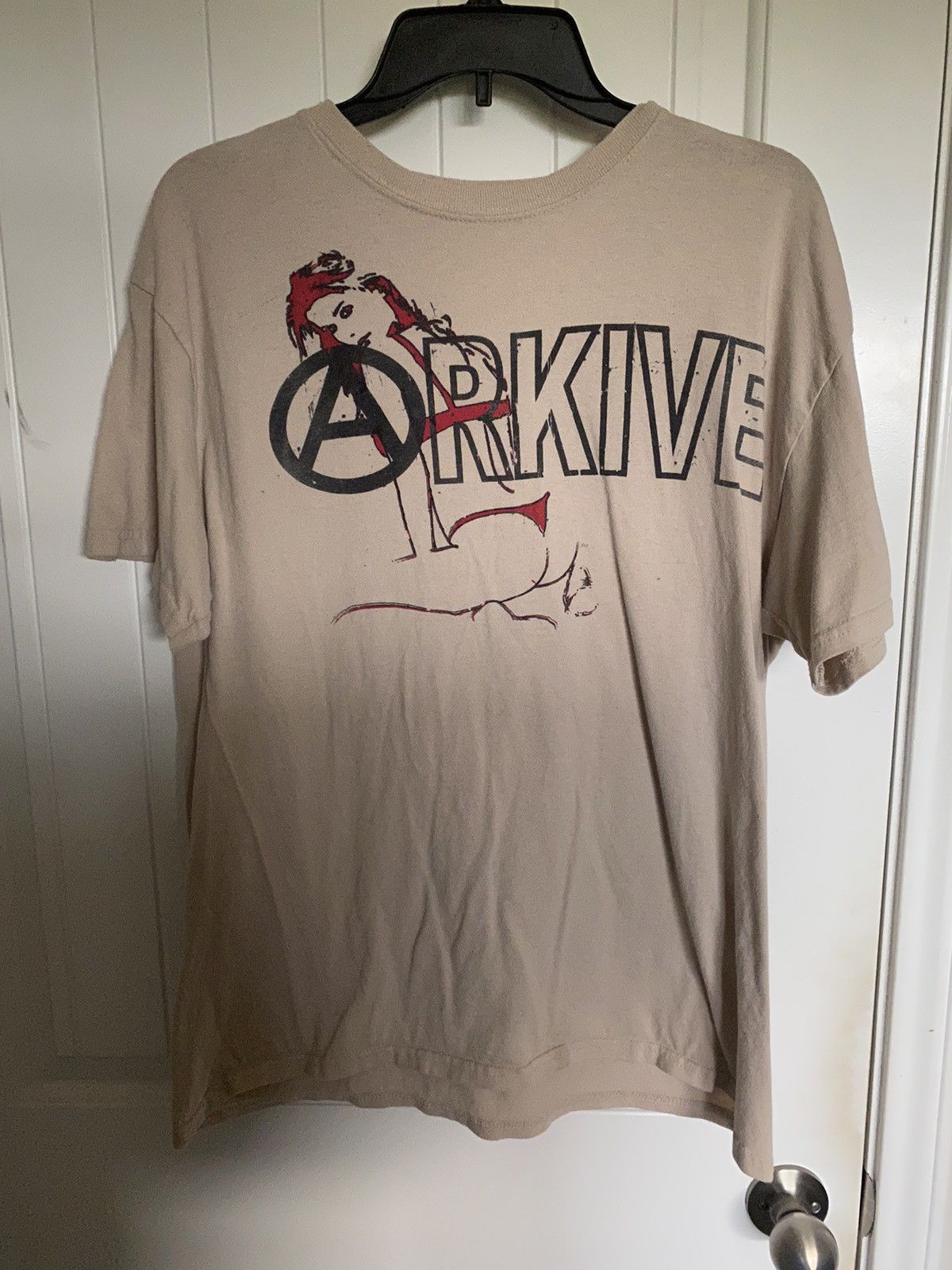 Vale Arkive Lives Logo Tee Size US M / EU 48-50 / 2 - 1 Thumbnail