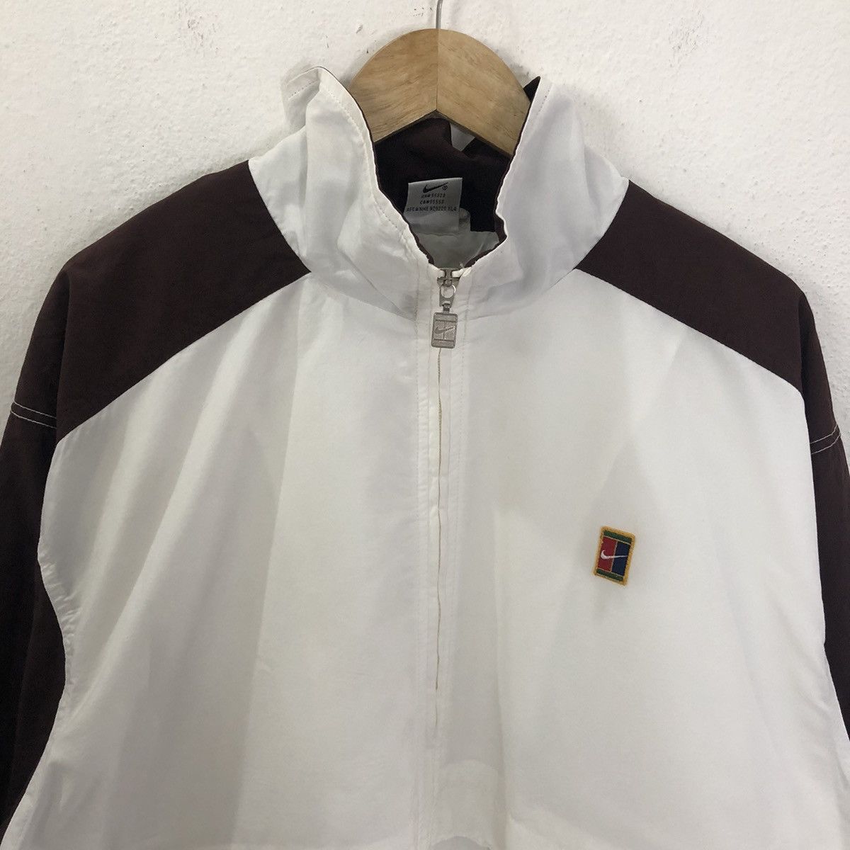 Vintage Vintage Nike Court Embroidery Small Logo Jacket Size US XXL / EU 58 / 5 - 3 Thumbnail