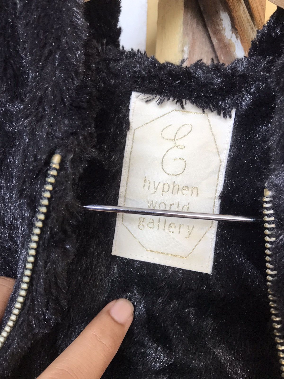 Japanese Brand Nice❗️Hyphen World Gallery Faux Fur Sweater Women Size M / US 6-8 / IT 42-44 - 12 Thumbnail