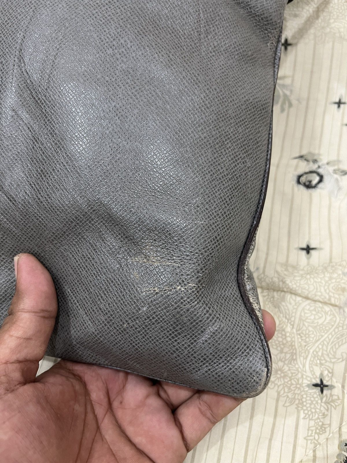 Louis Vuitton LOUIS VUITTON TAIGA SASHA BAGS Size ONE SIZE - 8 Thumbnail