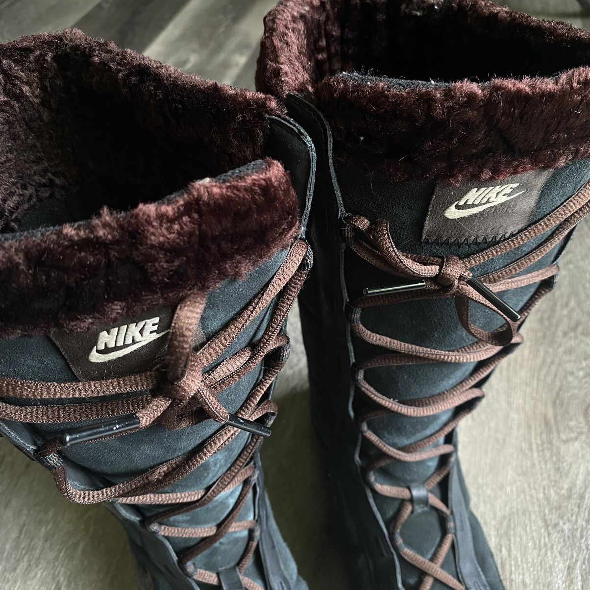 Nike Vintage Y2K 2000s Nike Winter High Lace Faux Fur Snow Boots Size US 7.5 / IT 37.5 - 5 Thumbnail