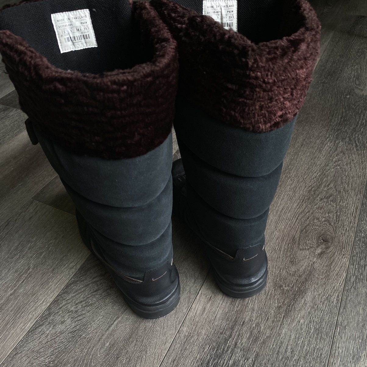 Nike Vintage Y2K 2000s Nike Winter High Lace Faux Fur Snow Boots Size US 7.5 / IT 37.5 - 7 Thumbnail